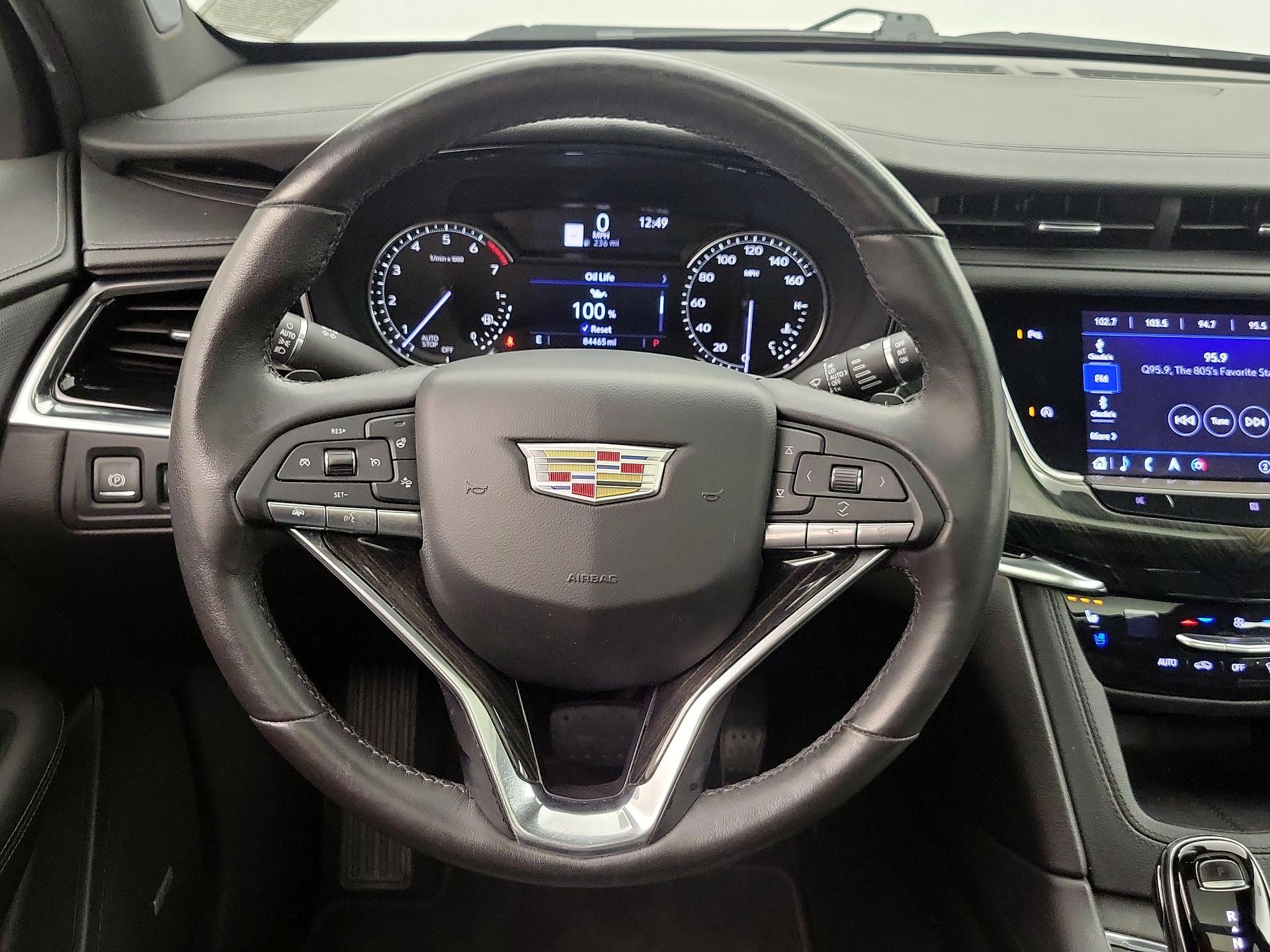 Thumbnail: 2020 Cadillac XT6 - 10