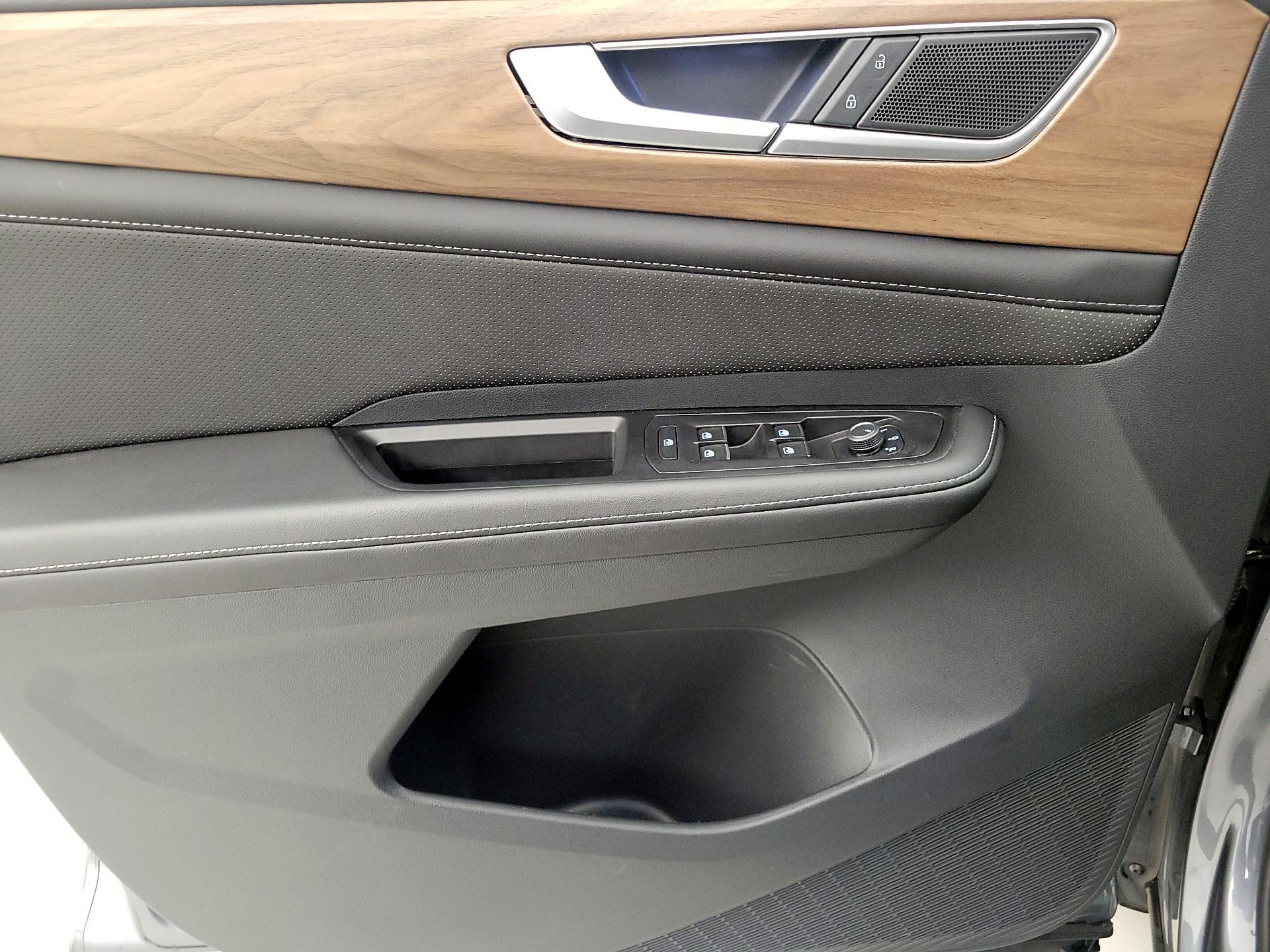 Thumbnail: 2024 Volkswagen Atlas - 12