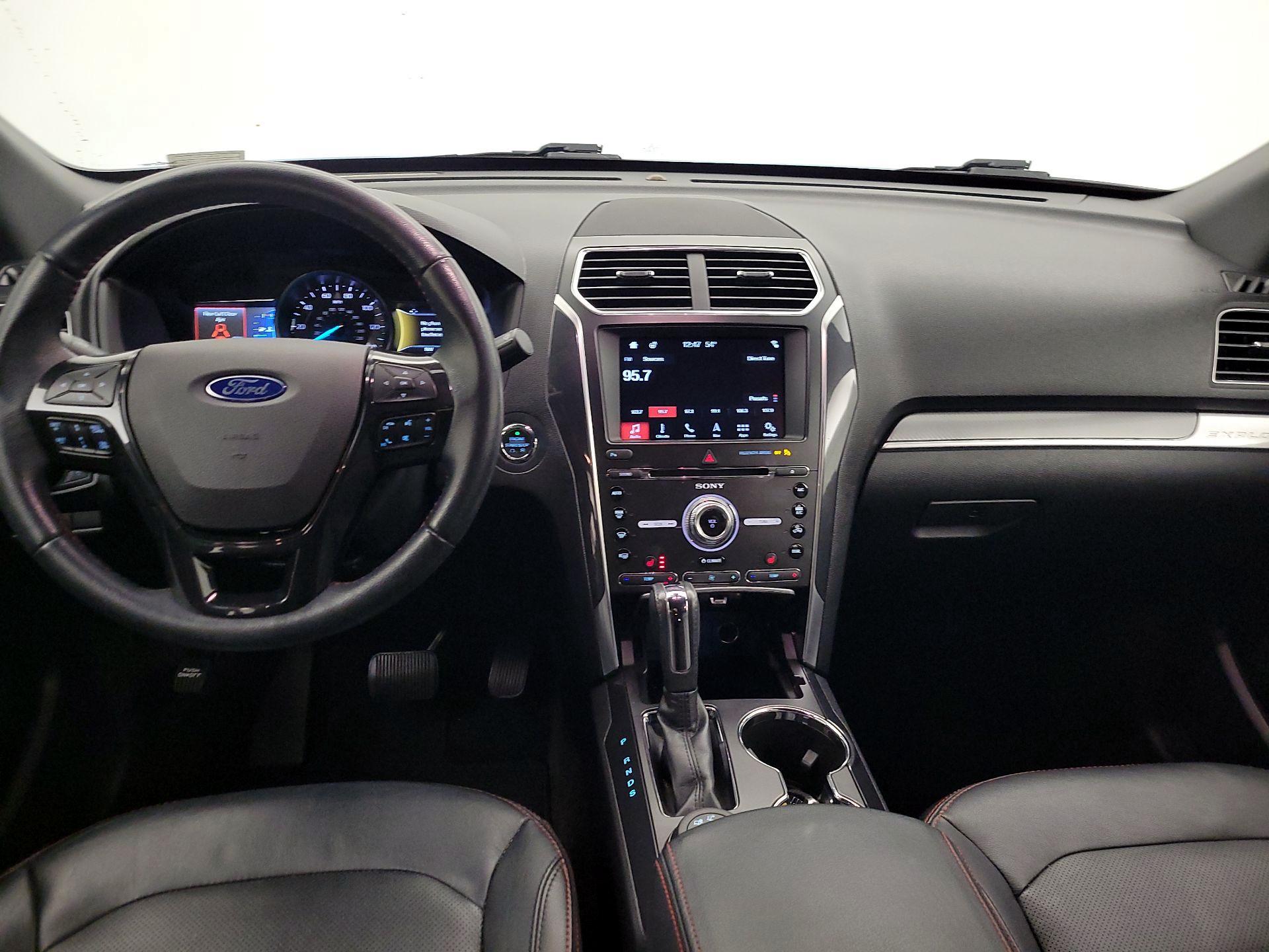 Thumbnail: 2018 Ford Explorer - 9