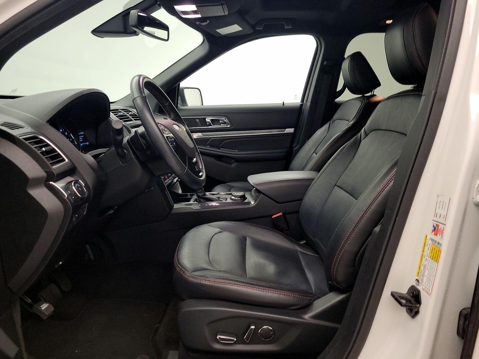 Thumbnail: 2018 Ford Explorer - 11