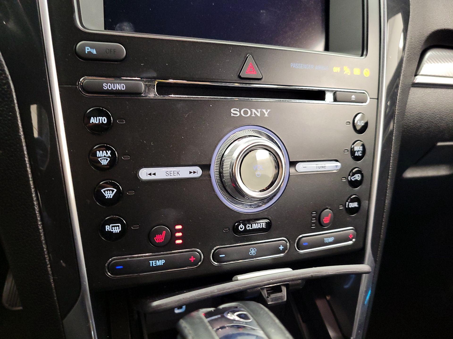 Thumbnail: 2018 Ford Explorer - 16