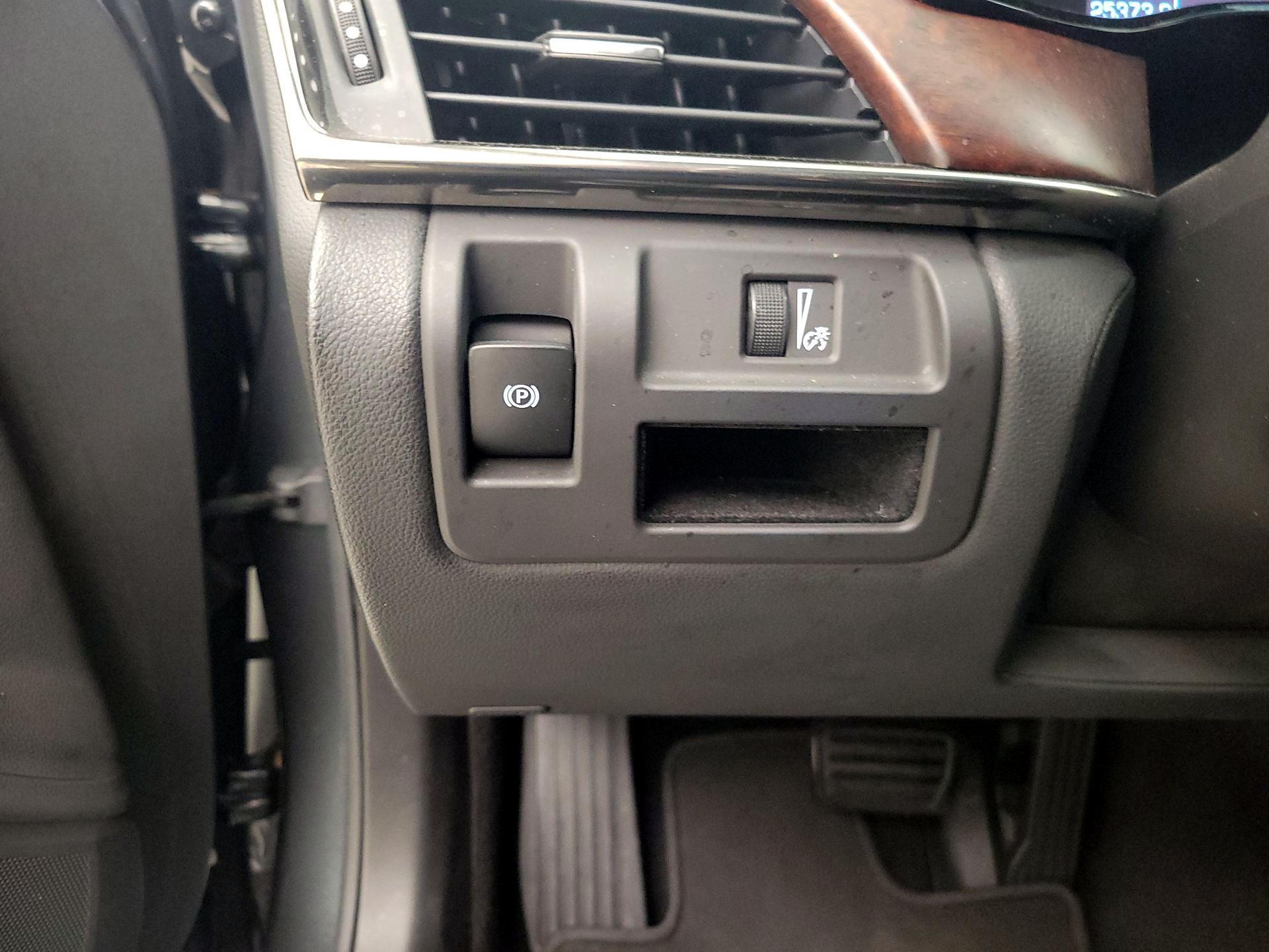 Thumbnail: 2016 Cadillac CTS - 13