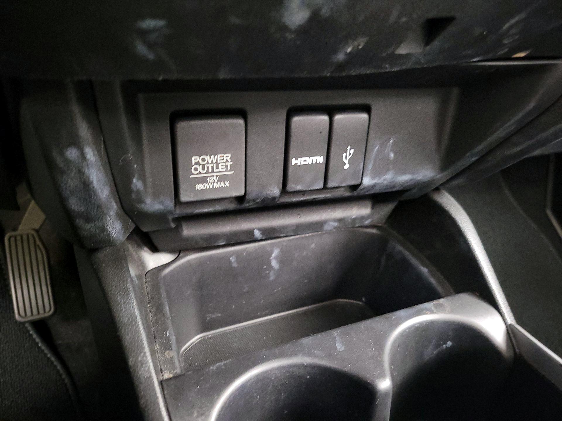 Thumbnail: 2016 Honda Fit - 18