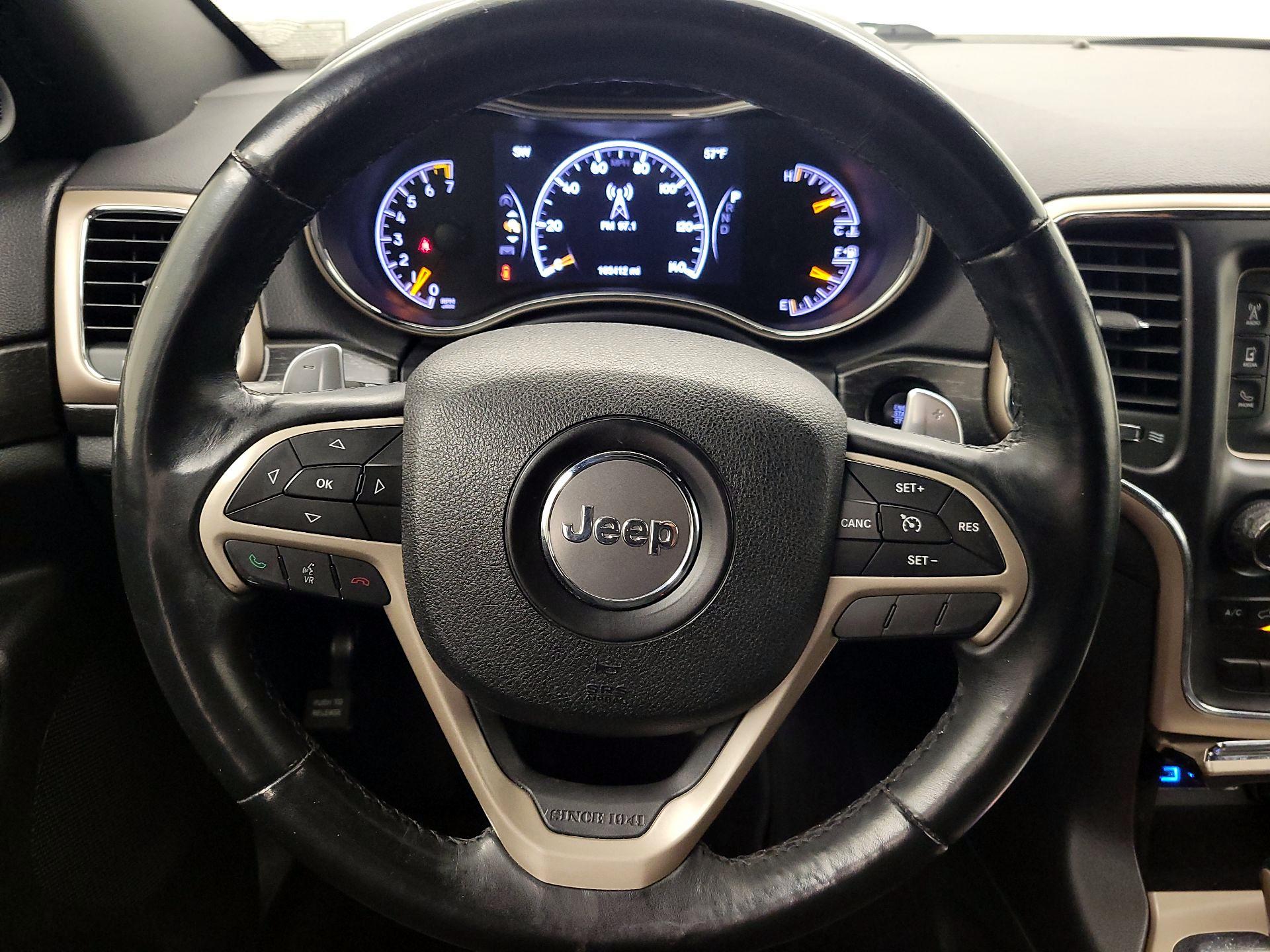 Thumbnail: 2017 Jeep Grand Cherokee - 10