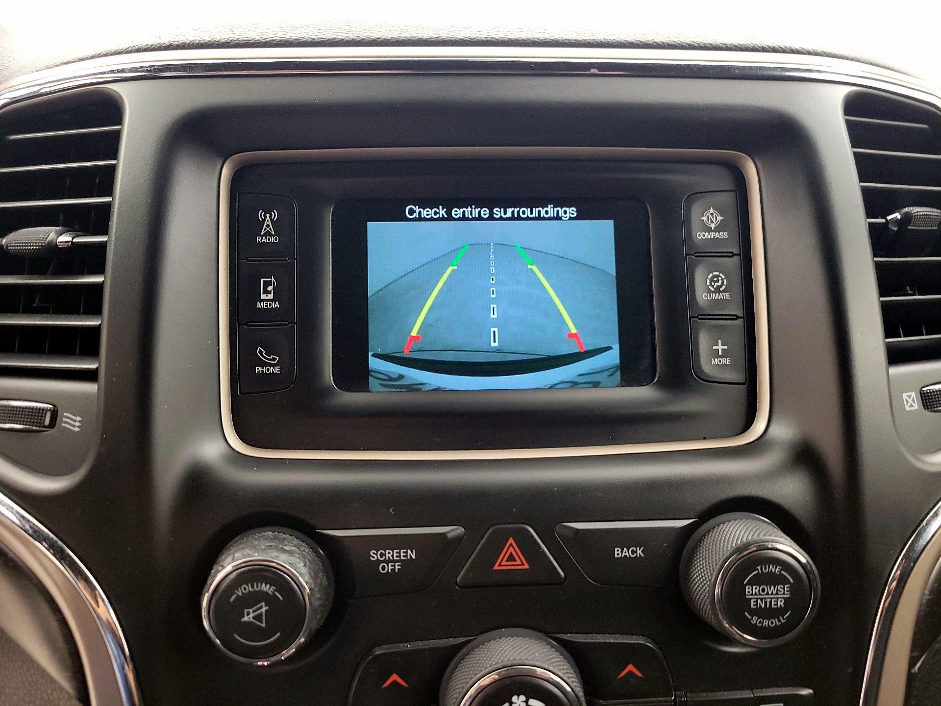 Thumbnail: 2017 Jeep Grand Cherokee - 14