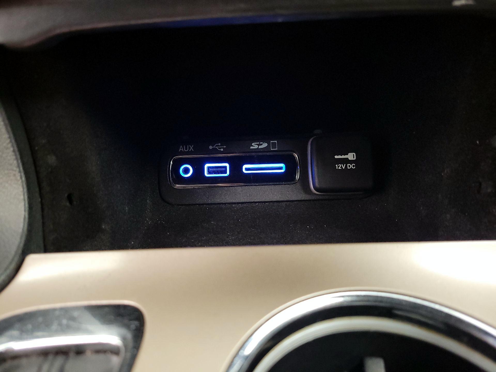 Thumbnail: 2017 Jeep Grand Cherokee - 18