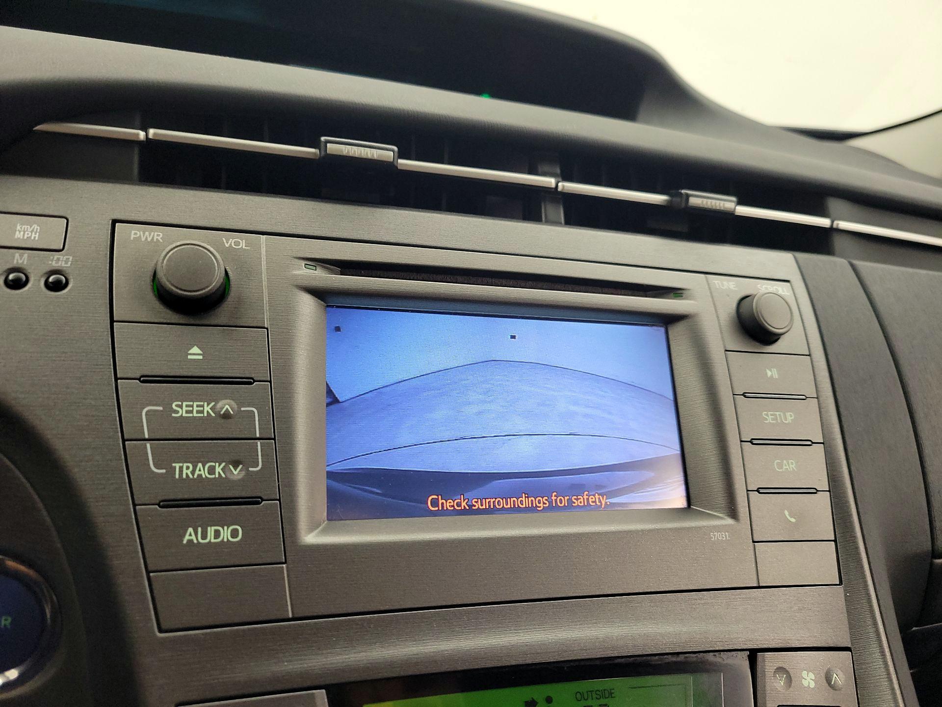 Thumbnail: 2015 Toyota Prius - 14