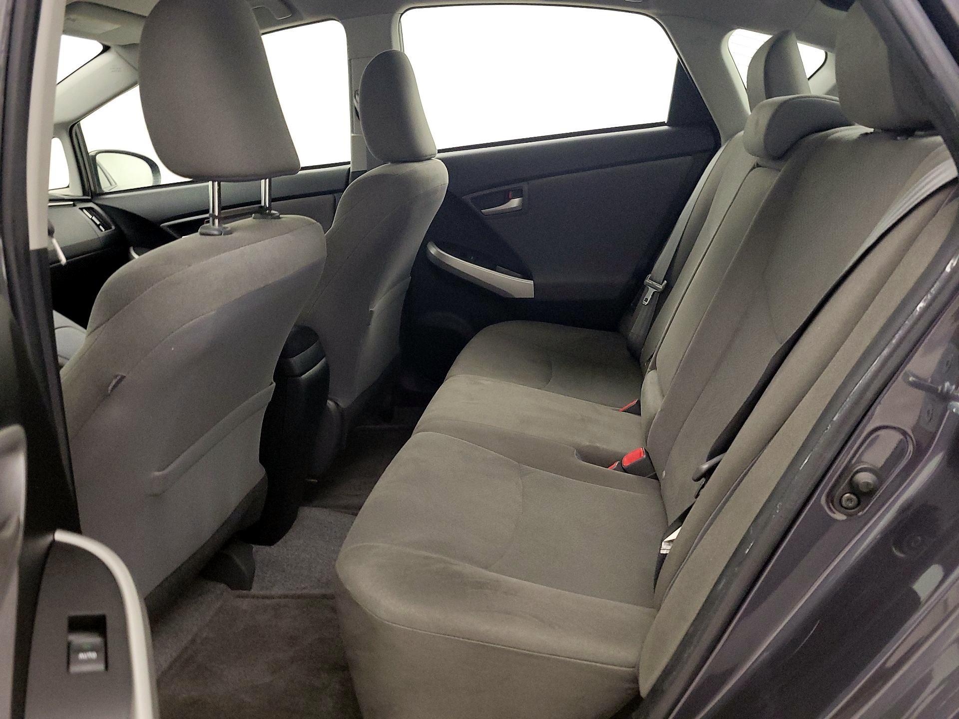 Thumbnail: 2015 Toyota Prius - 19