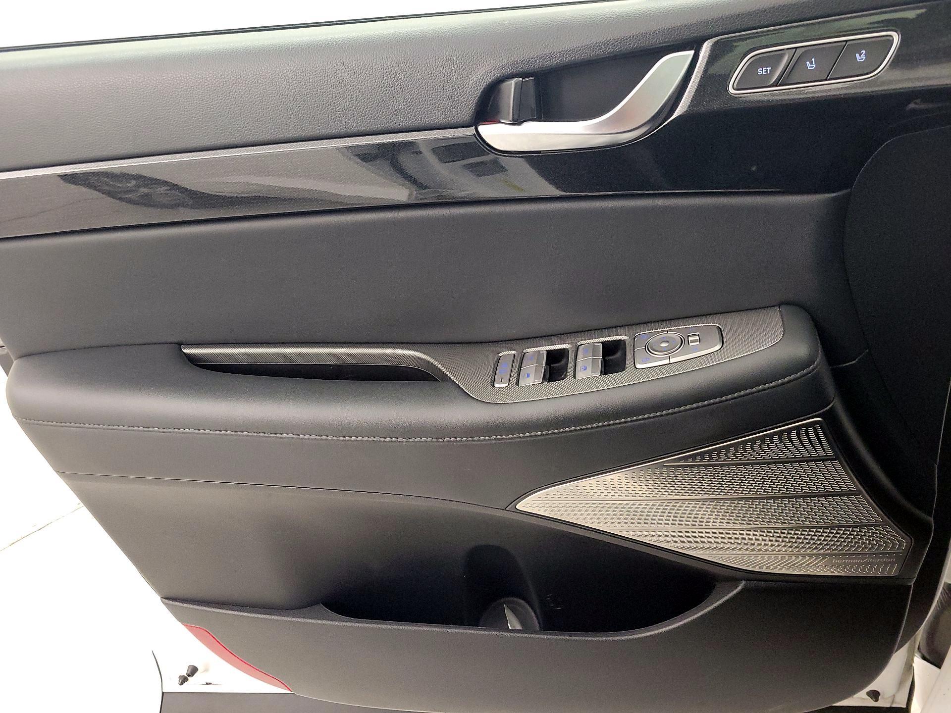 Thumbnail: 2021 Hyundai Palisade - 12