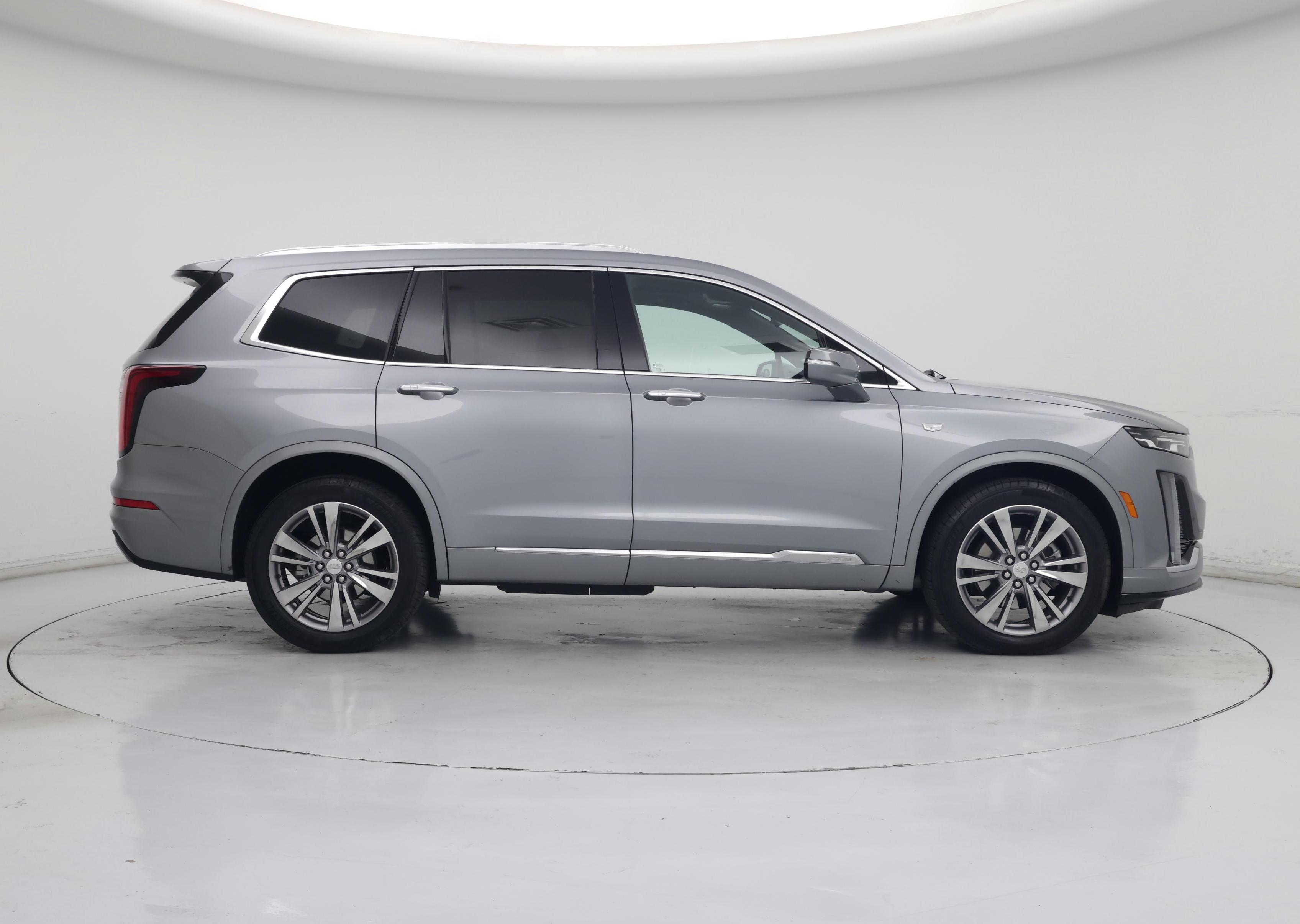 Thumbnail: 2025 Cadillac XT6 - 7