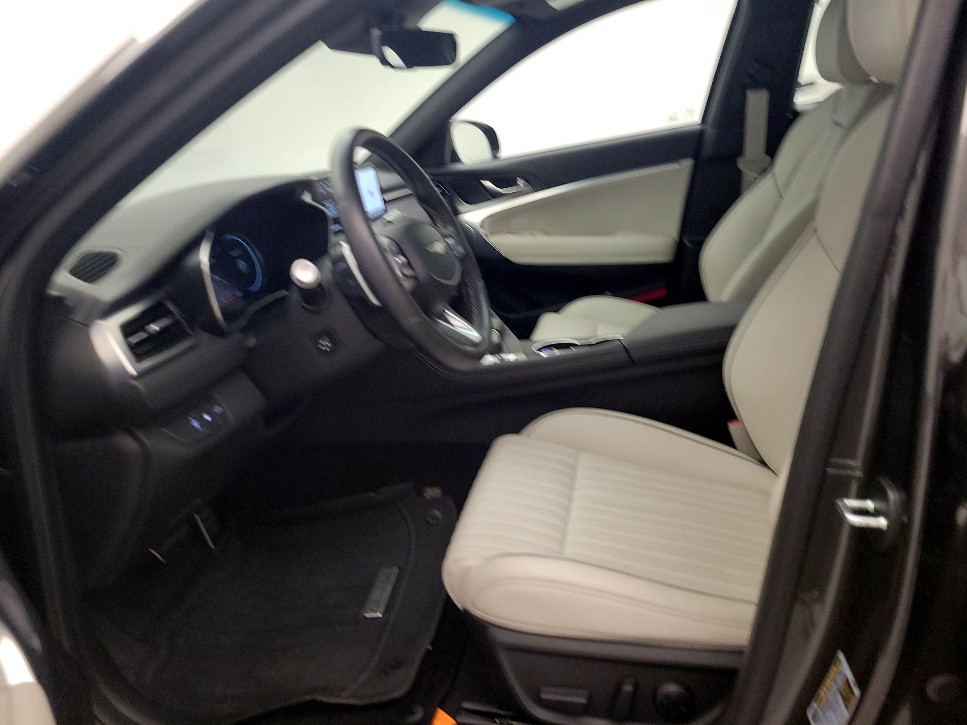 Thumbnail: 2025 Genesis G70 - 11