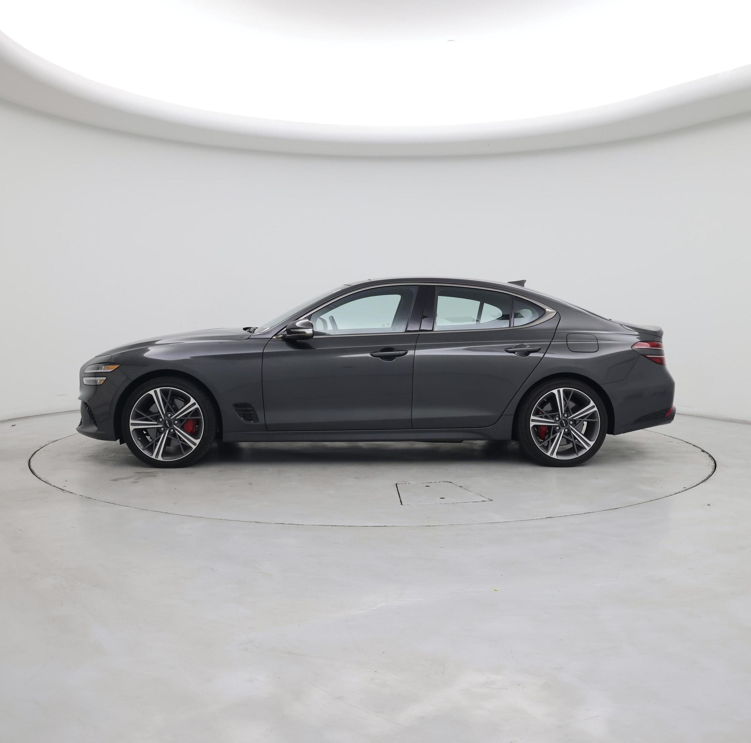 Thumbnail: 2025 Genesis G70 - 3