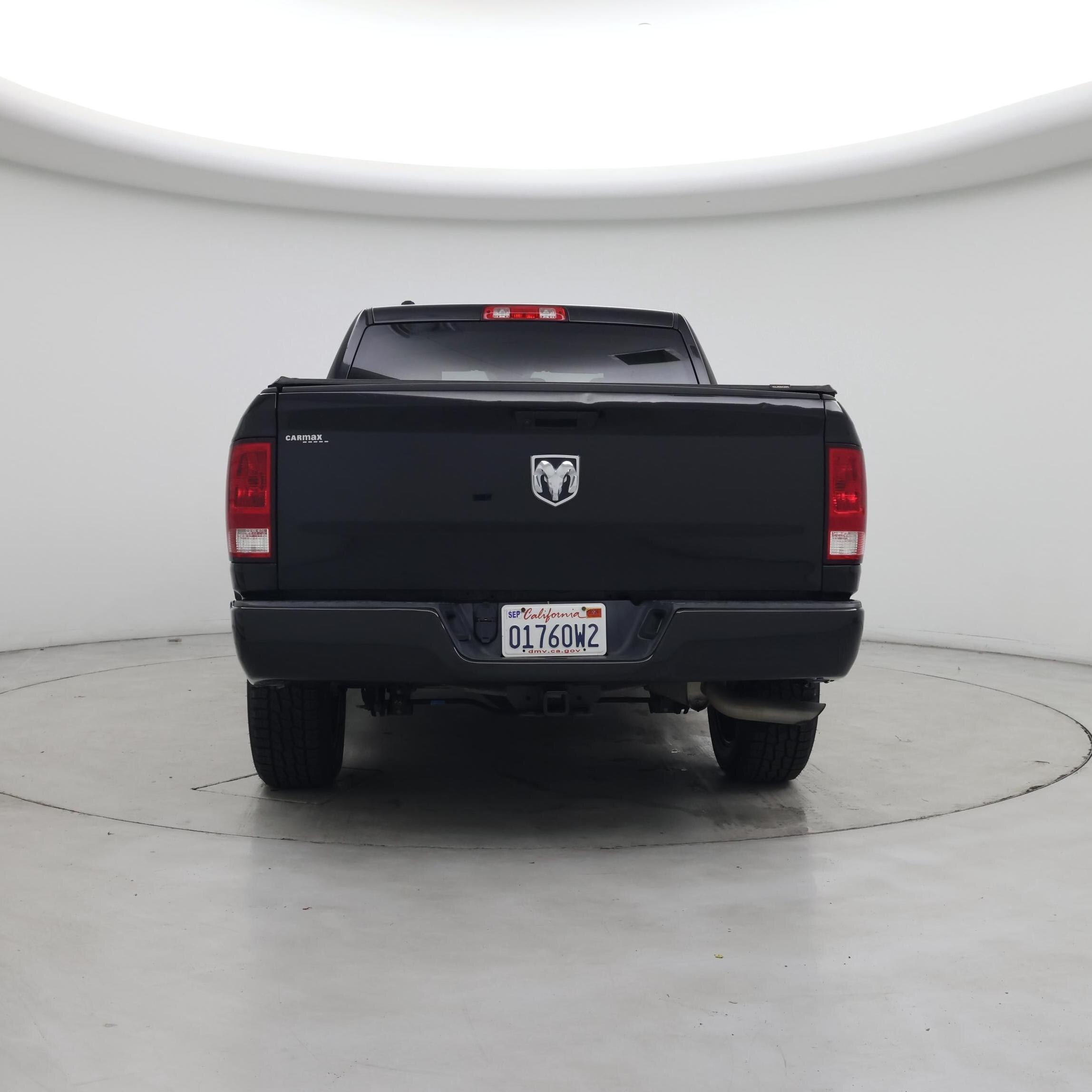 Thumbnail: 2019 RAM 1500 Classic - 6