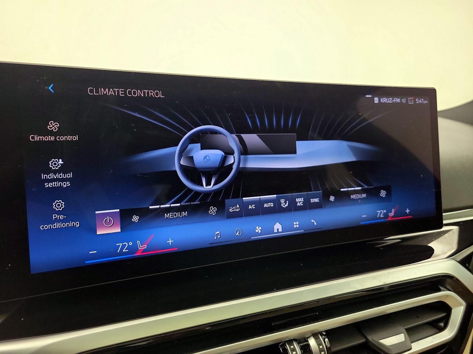 Thumbnail: 2024 BMW i4 - 17