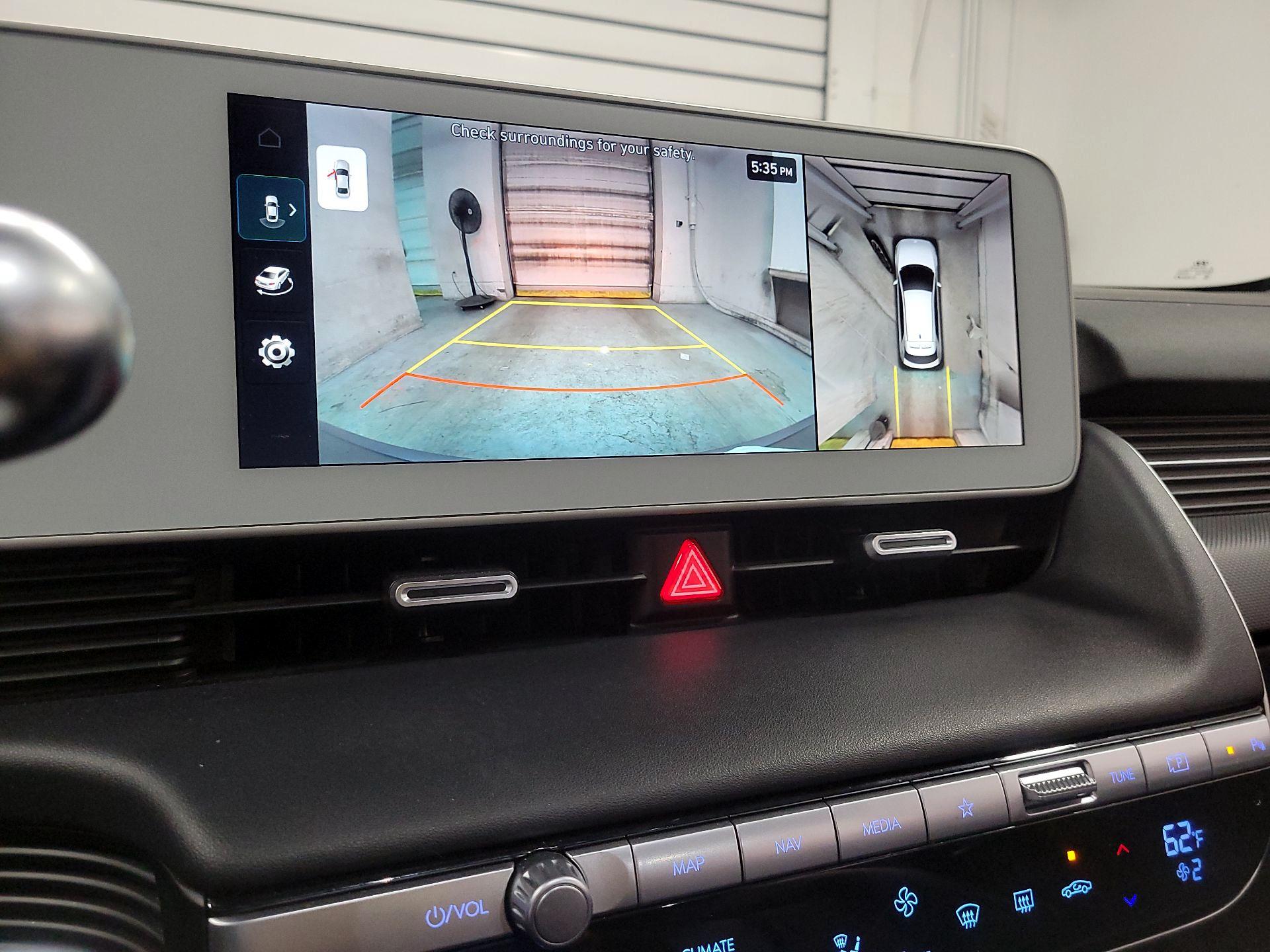 Thumbnail: 2023 Hyundai Ioniq 5 - 14