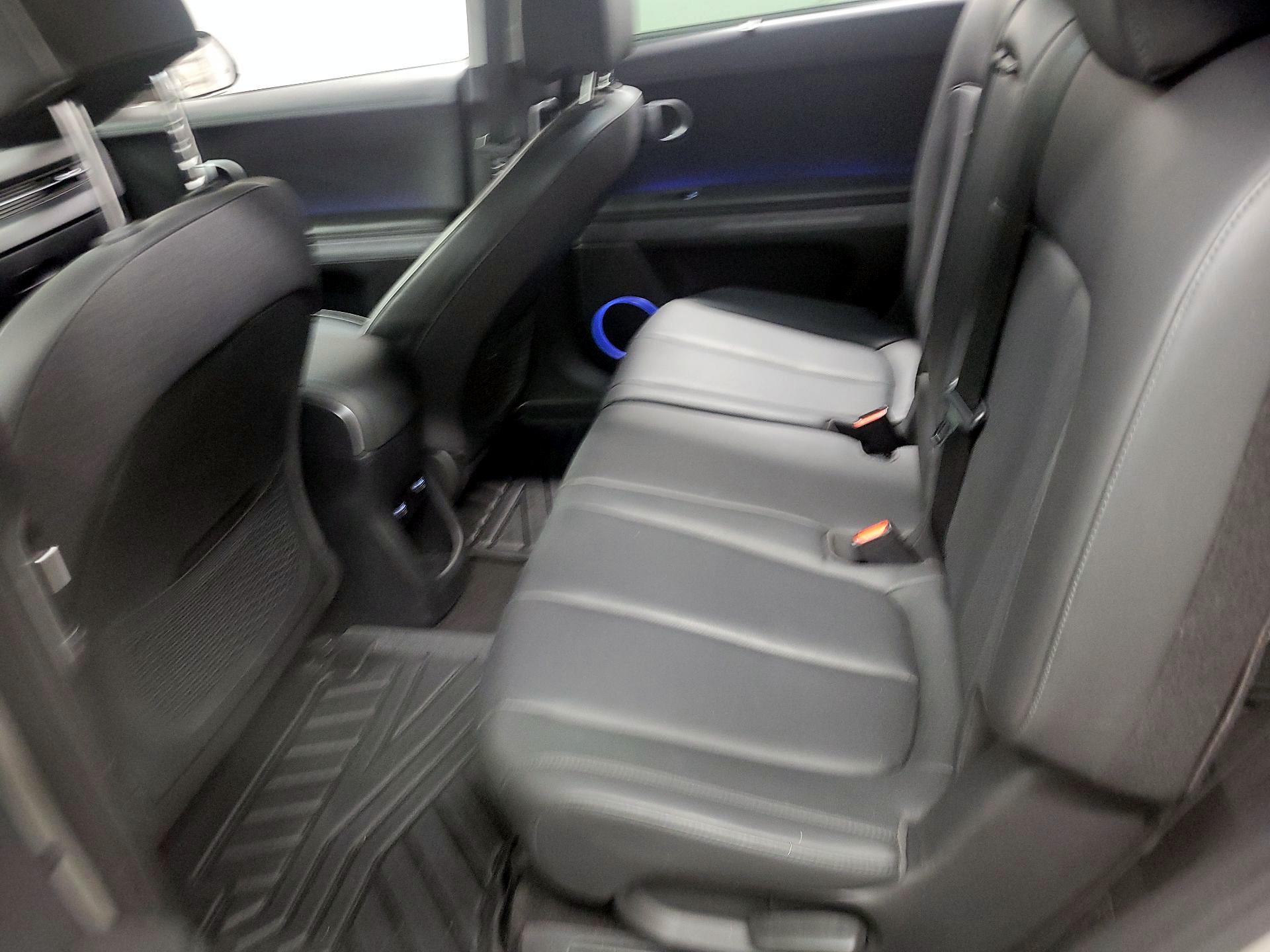 Thumbnail: 2023 Hyundai Ioniq 5 - 18