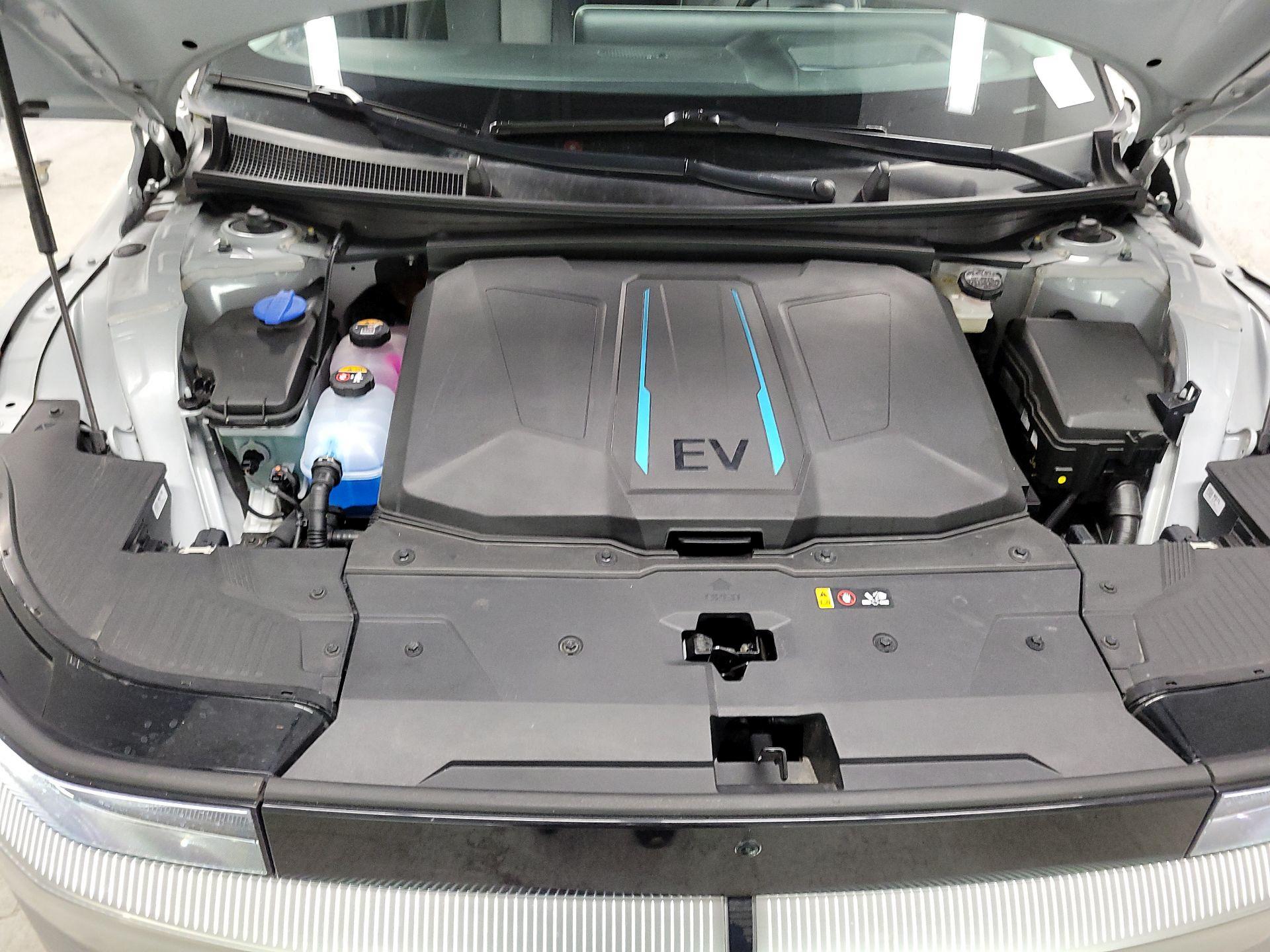 Thumbnail: 2023 Hyundai Ioniq 5 - 20