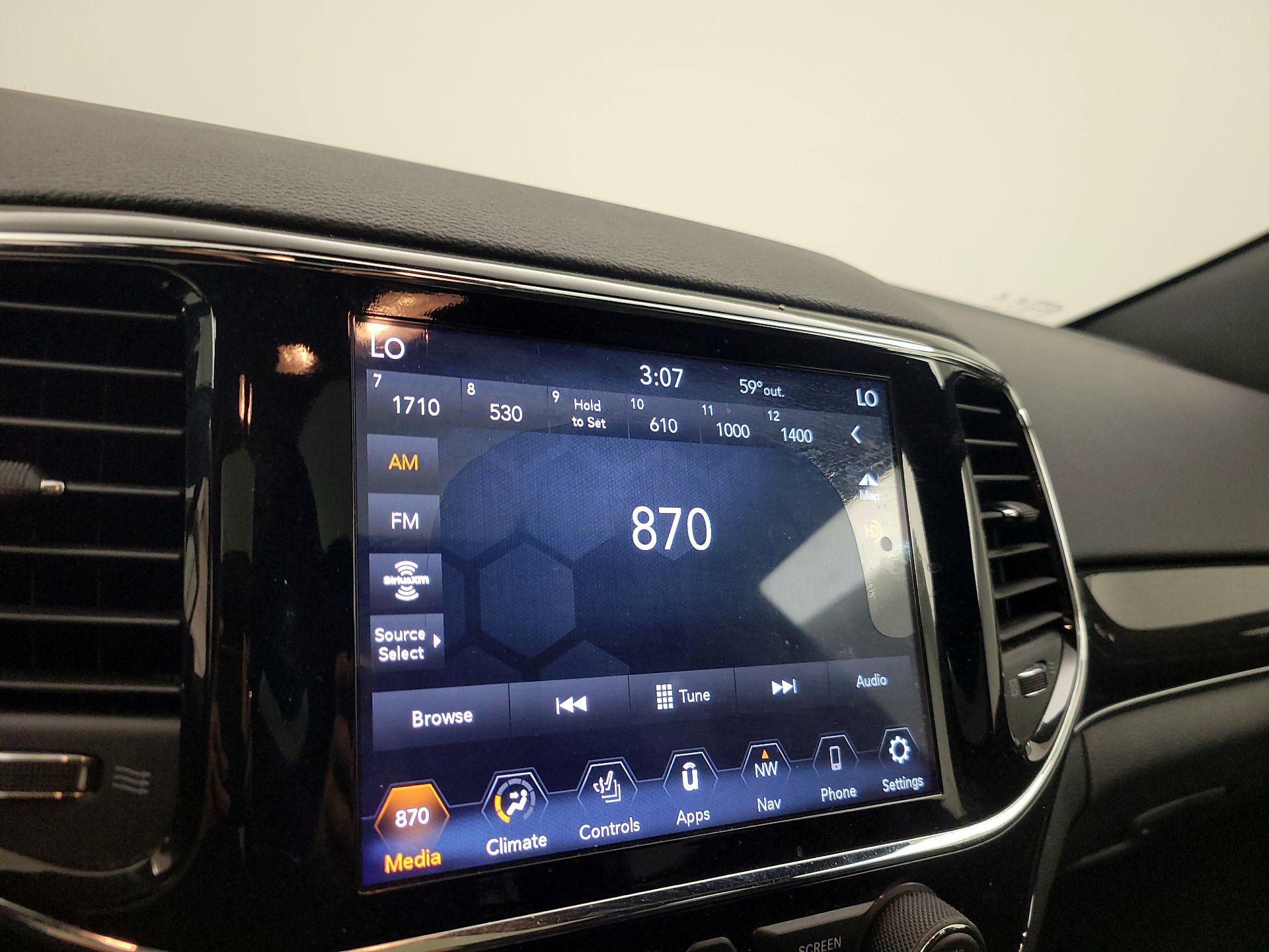 Thumbnail: 2020 Jeep Grand Cherokee - 15