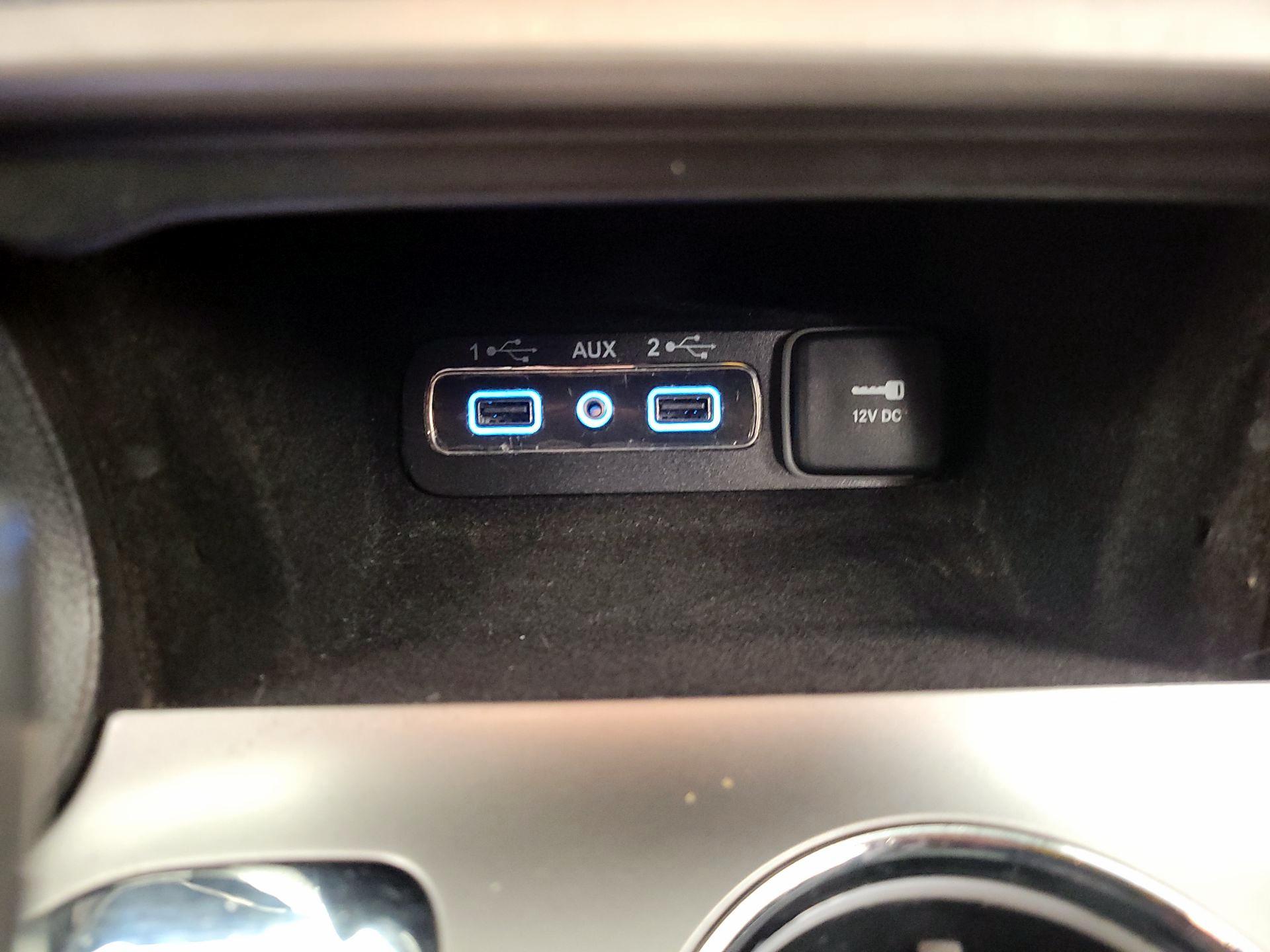 Thumbnail: 2020 Jeep Grand Cherokee - 18