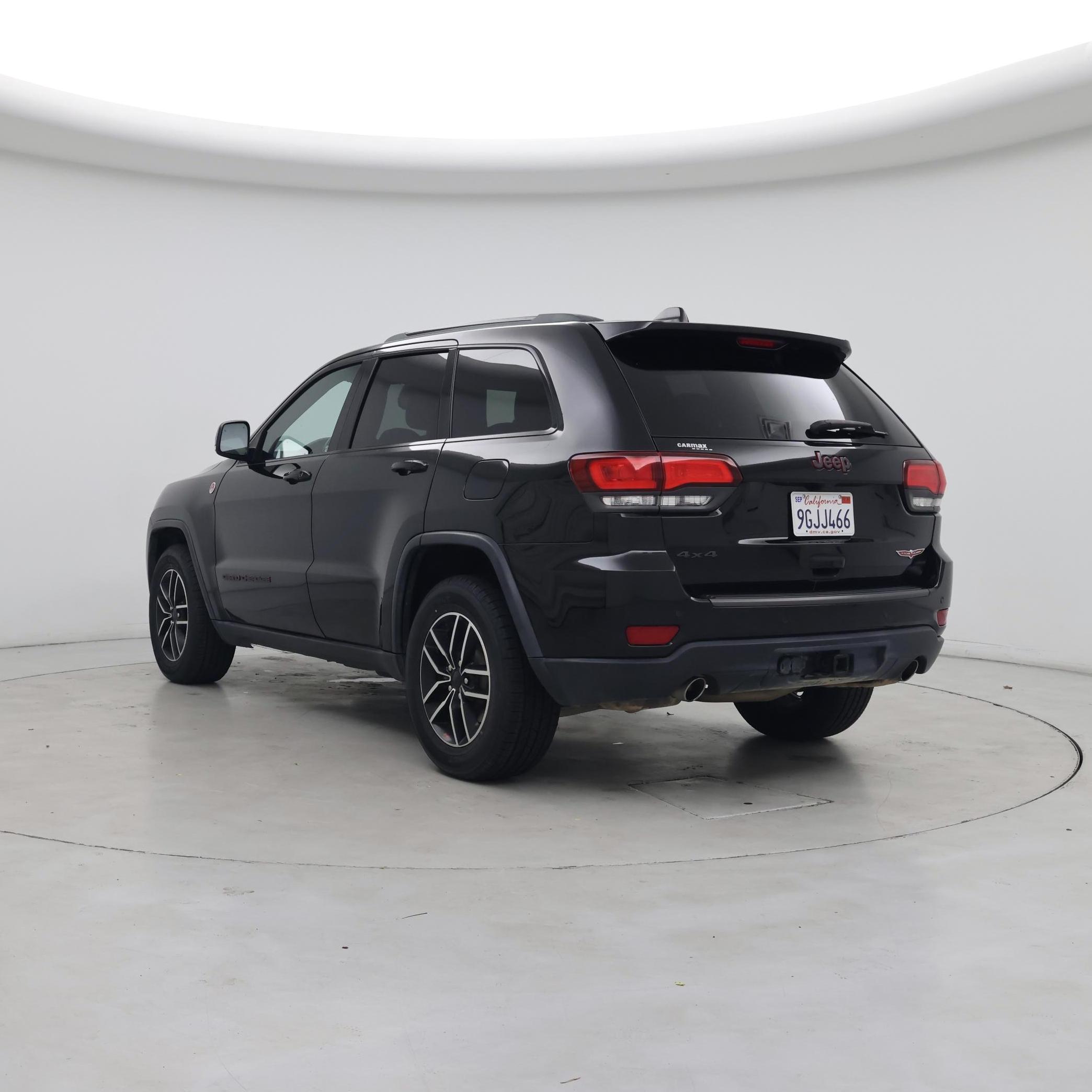 Thumbnail: 2020 Jeep Grand Cherokee - 2