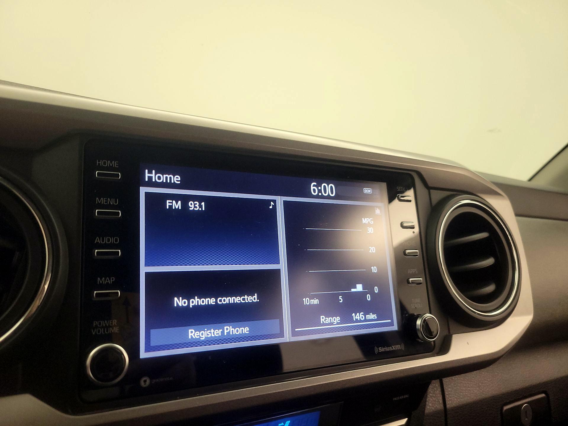 Thumbnail: 2022 Toyota Tacoma - 15