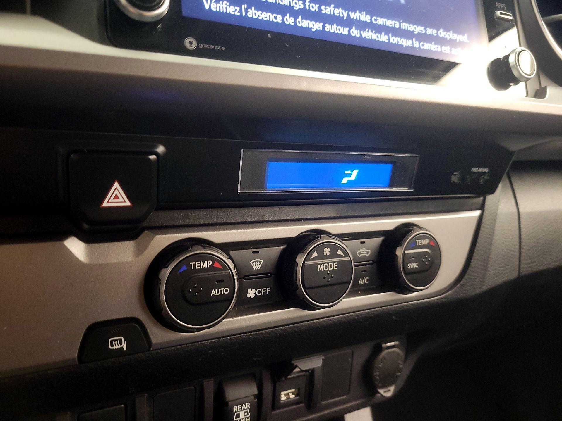 Thumbnail: 2022 Toyota Tacoma - 16