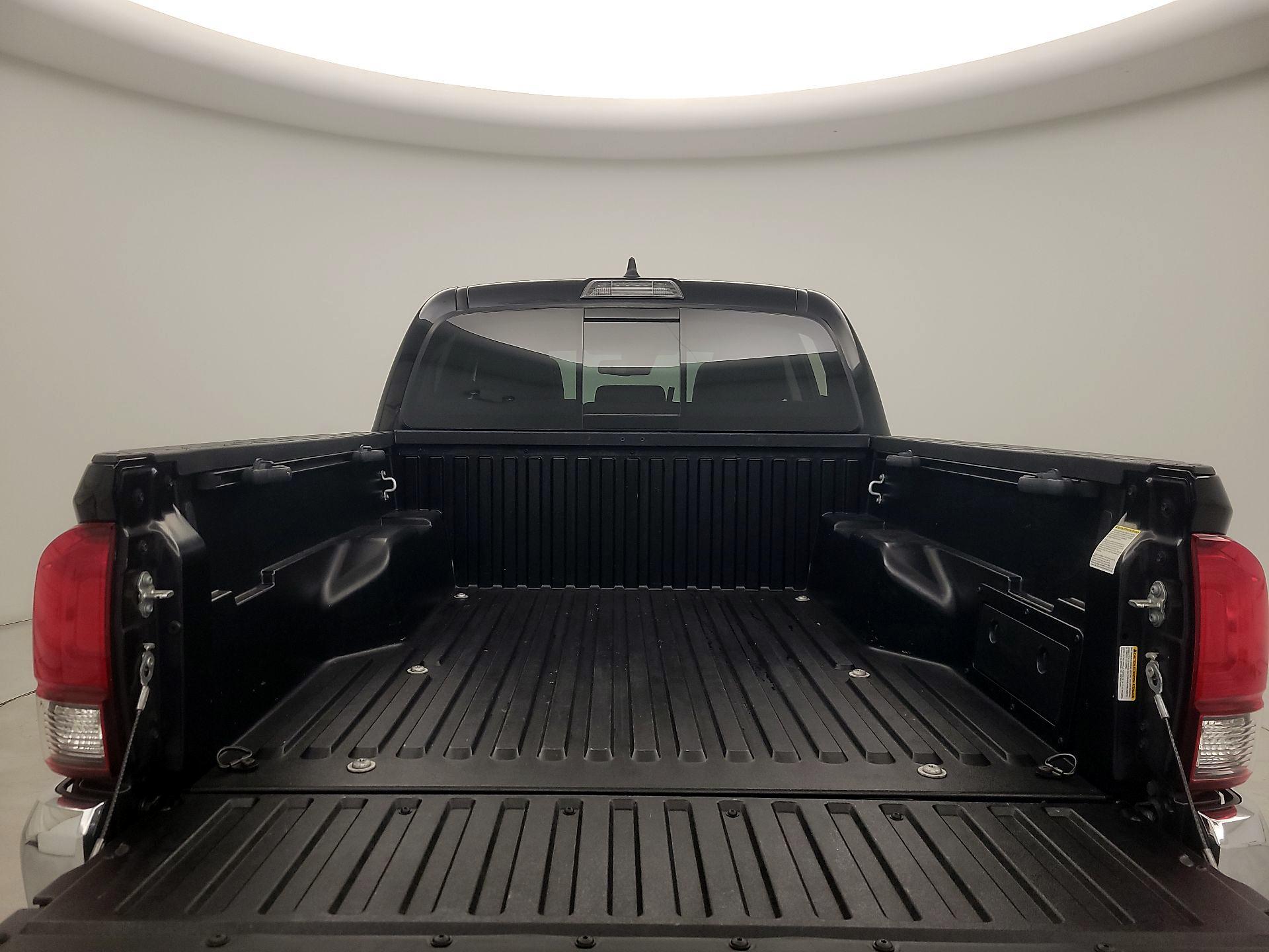 Thumbnail: 2022 Toyota Tacoma - 20