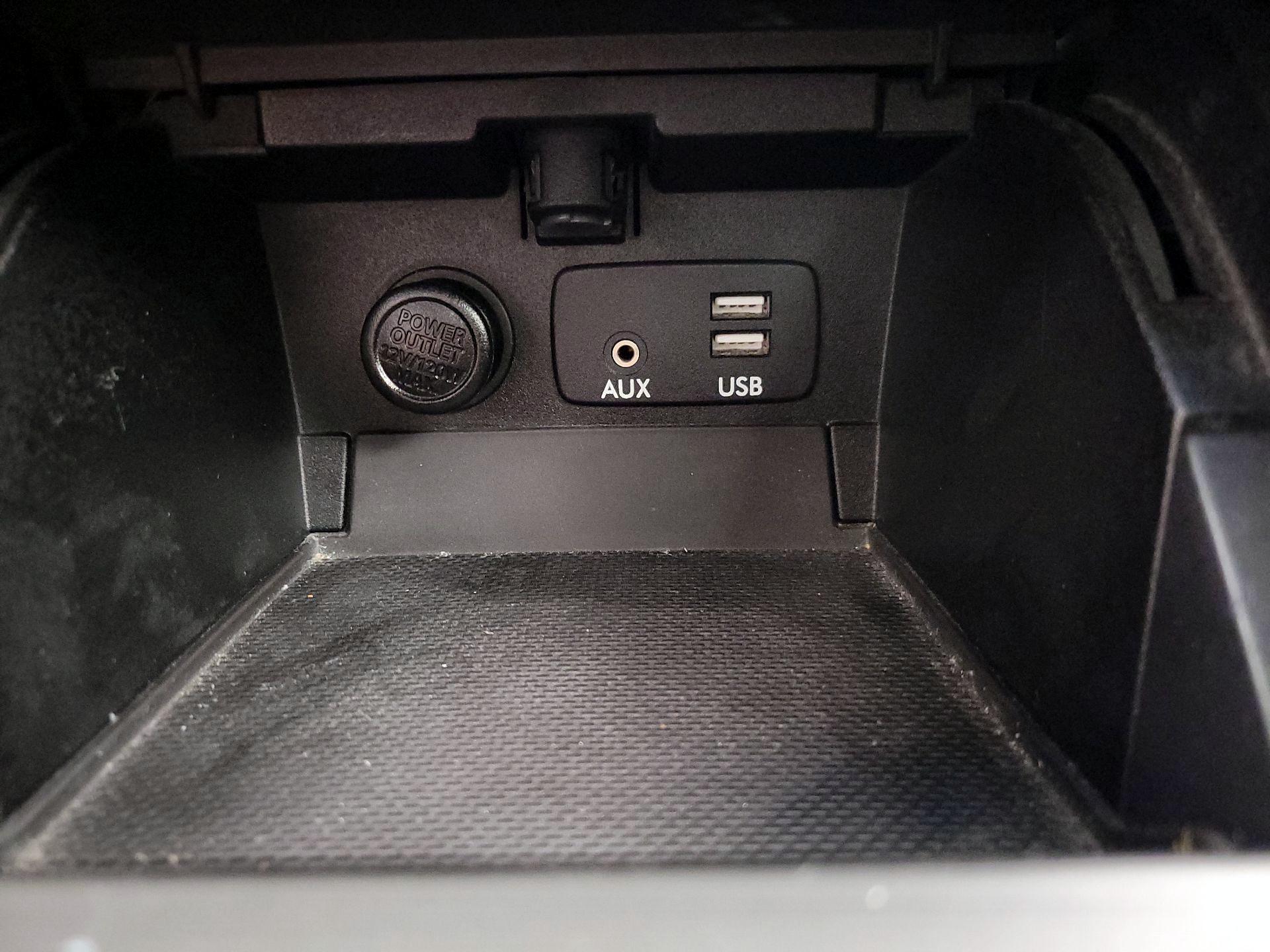 Thumbnail: 2015 Subaru Legacy - 19