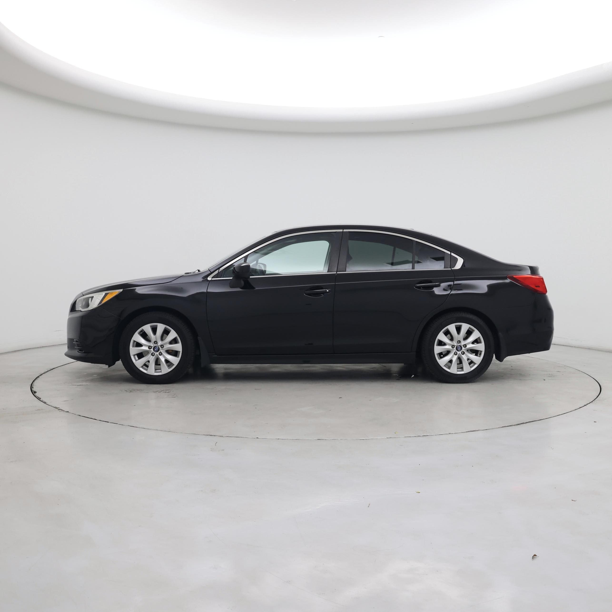 Thumbnail: 2015 Subaru Legacy - 3