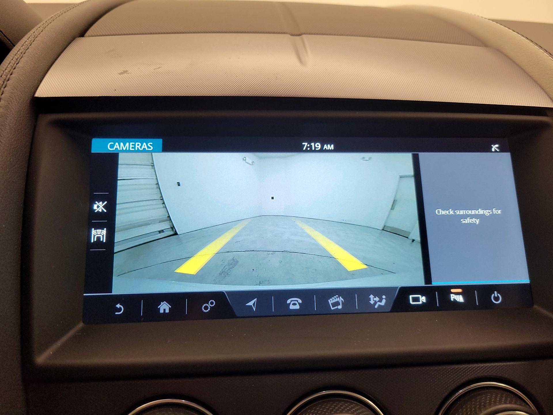 Thumbnail: 2020 Jaguar F-Type - 15