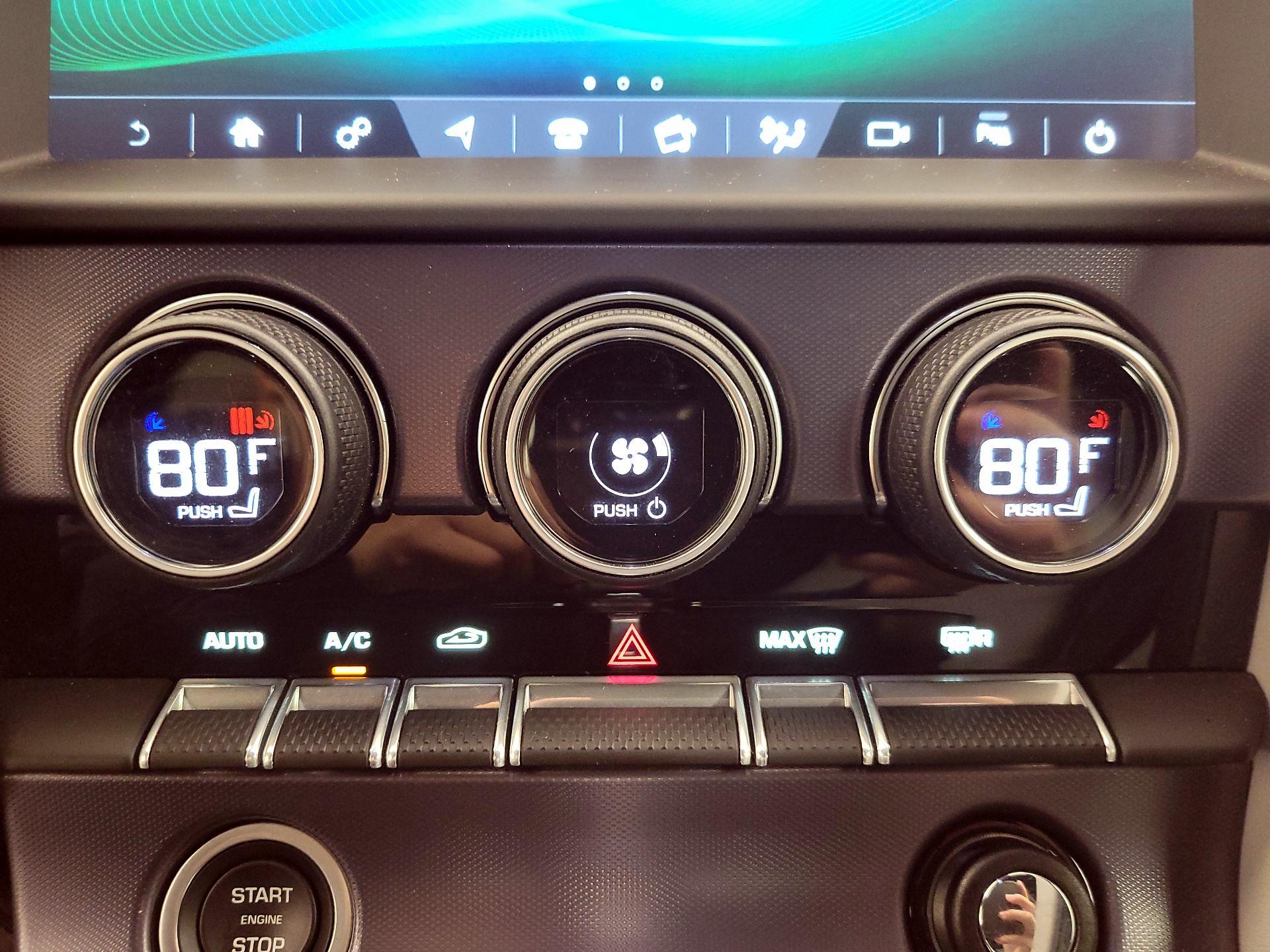 Thumbnail: 2020 Jaguar F-Type - 17