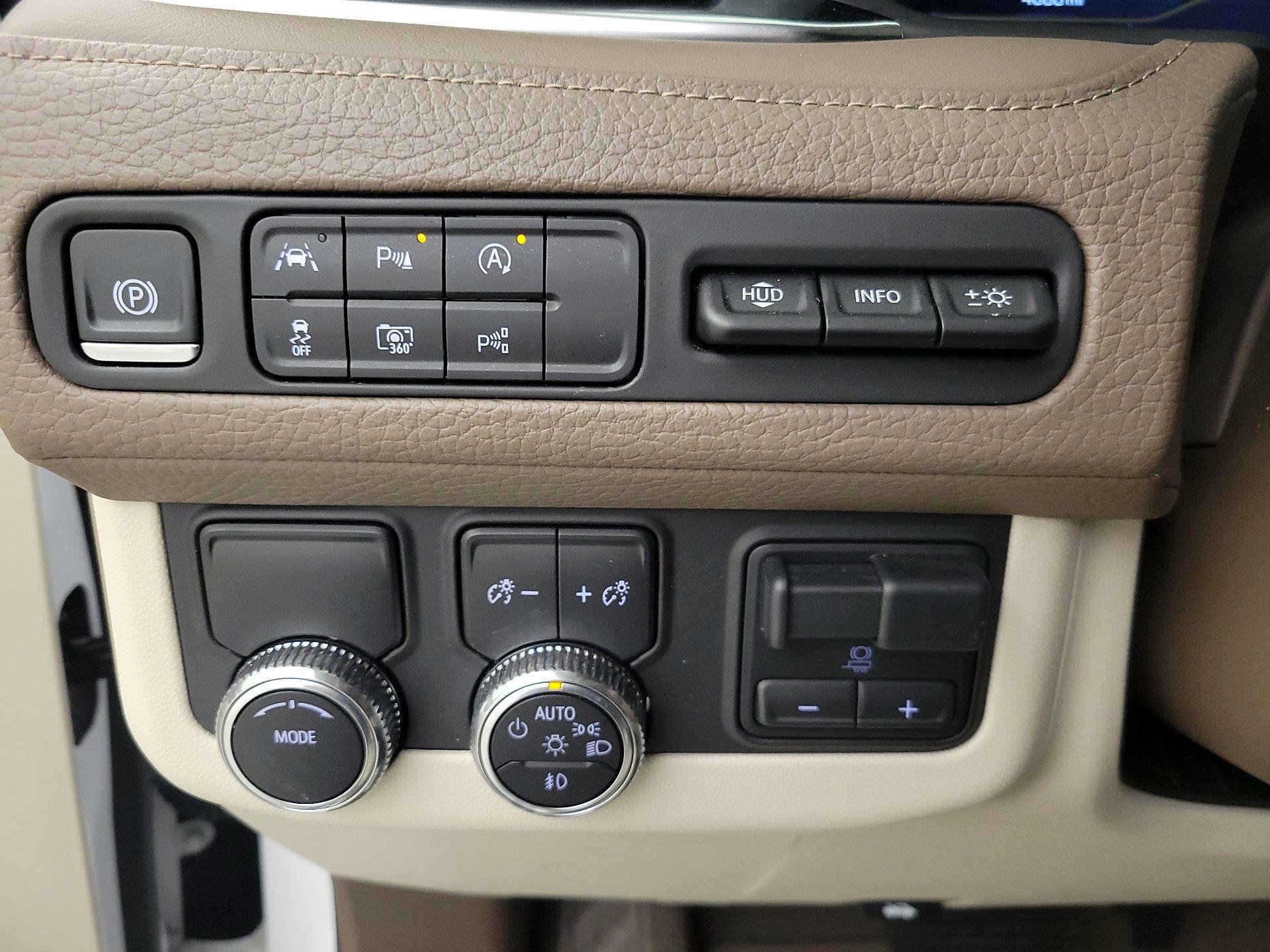 Thumbnail: 2024 GMC Yukon - 13