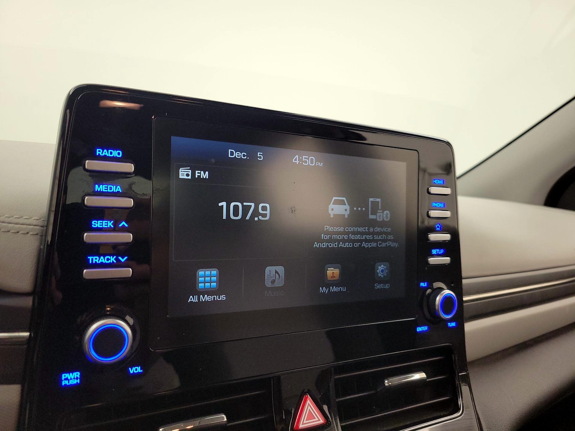 Thumbnail: 2020 Hyundai Ioniq - 15