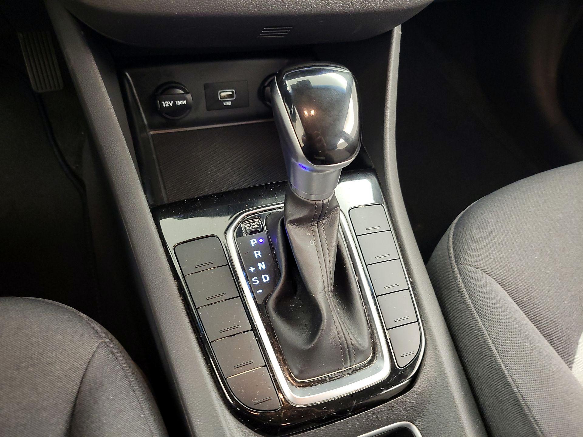 Thumbnail: 2020 Hyundai Ioniq - 17