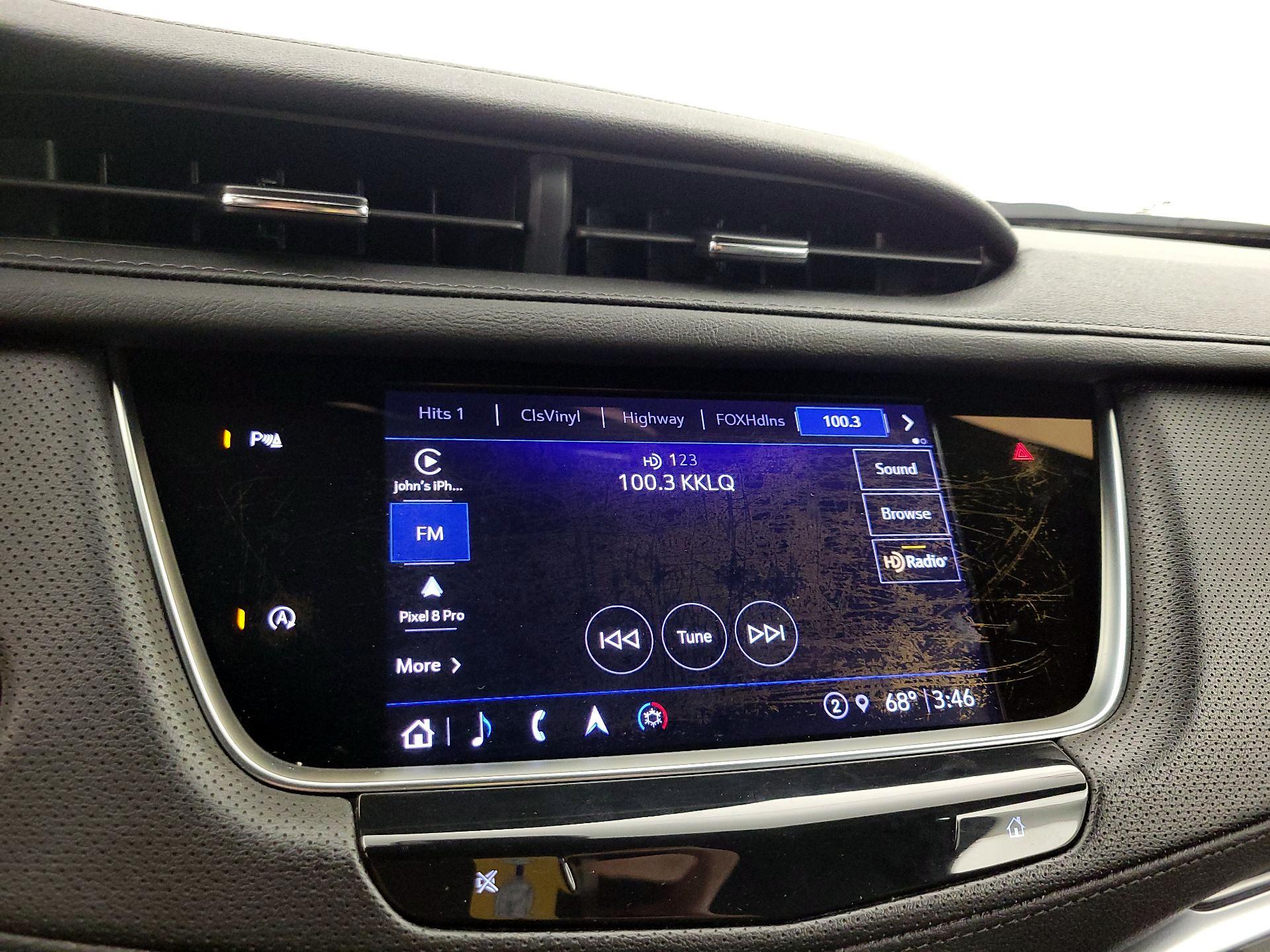 Thumbnail: 2025 Cadillac XT5 - 16