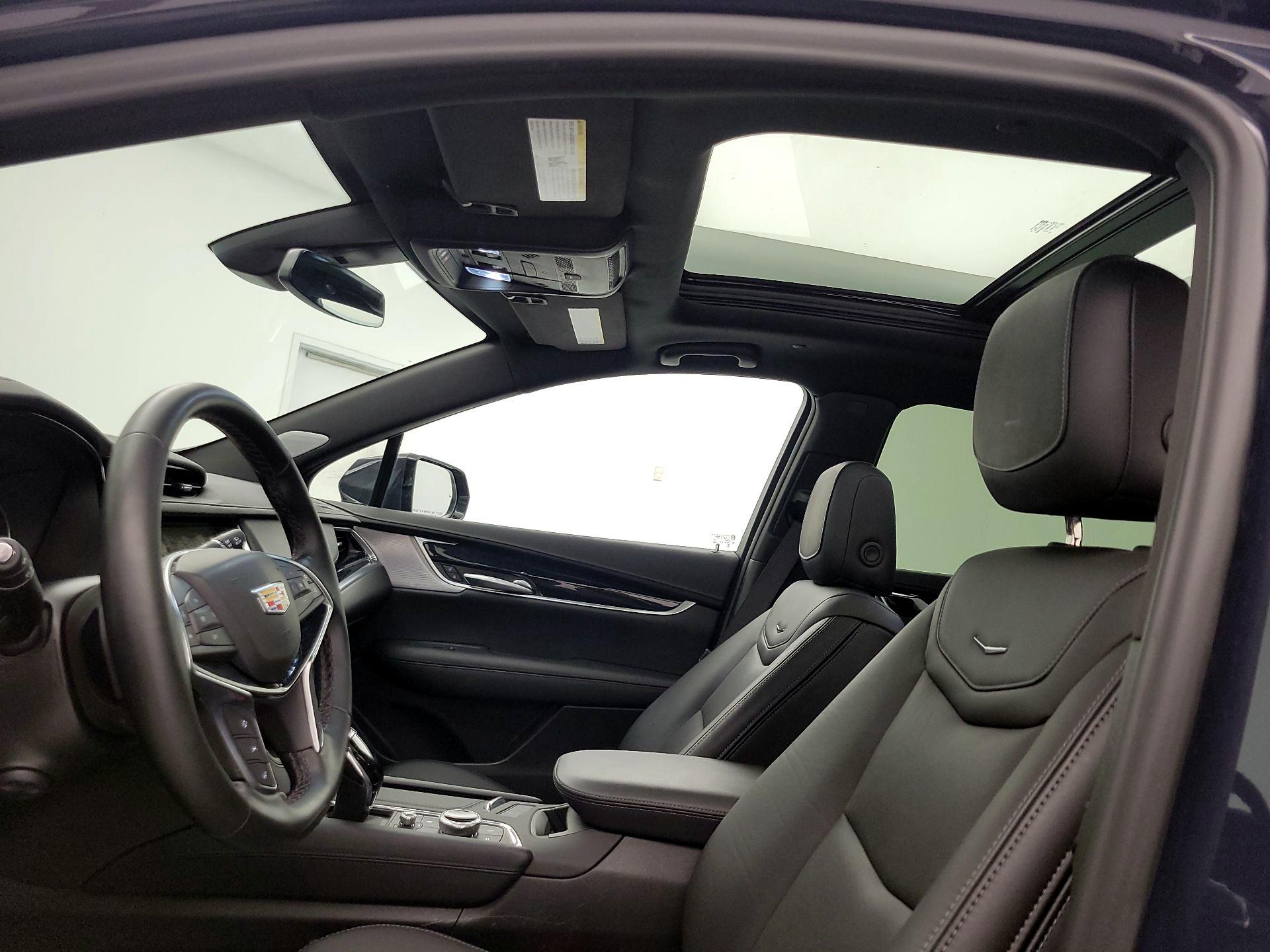 Thumbnail: 2025 Cadillac XT5 - 20