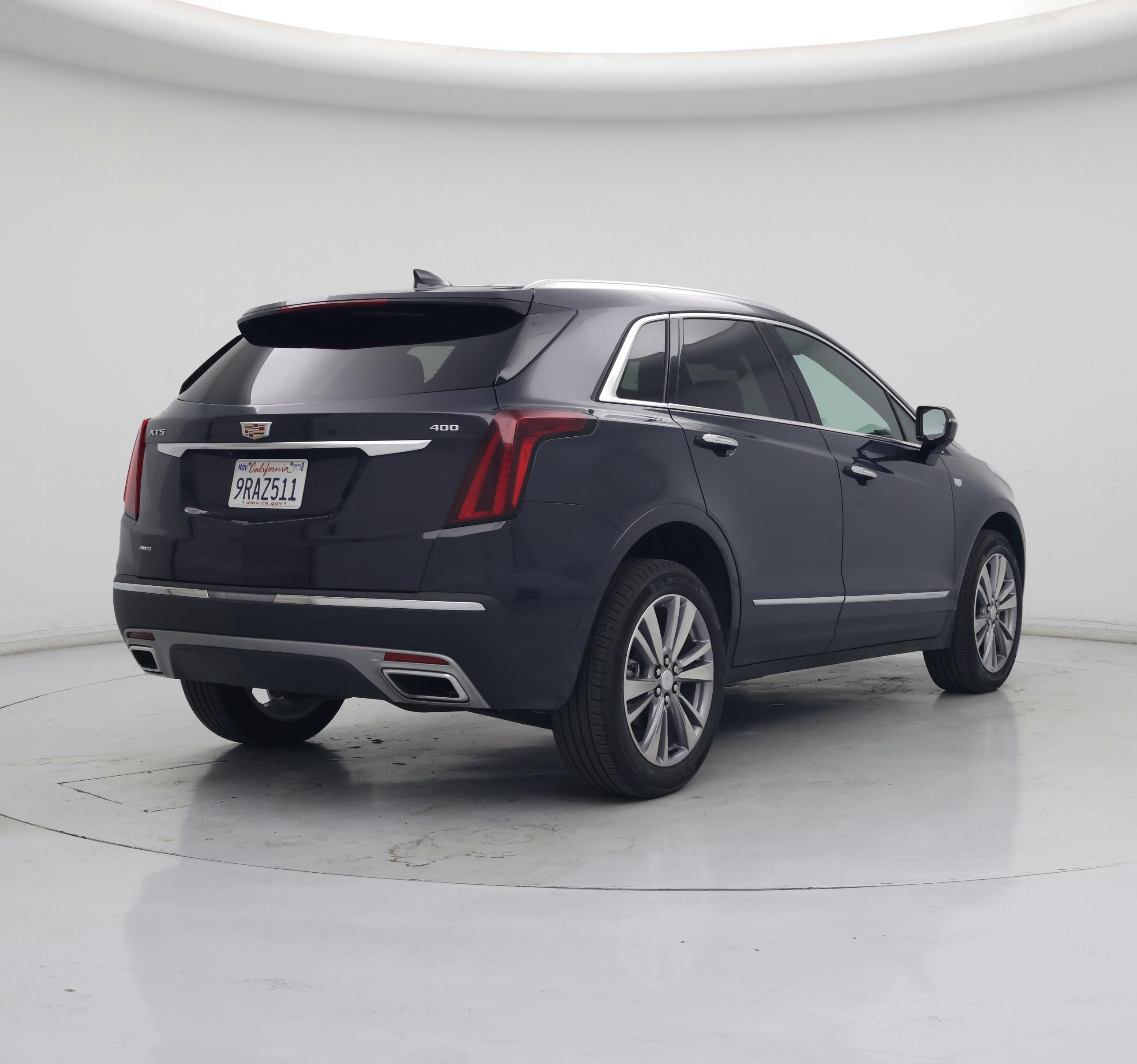 Thumbnail: 2025 Cadillac XT5 - 8