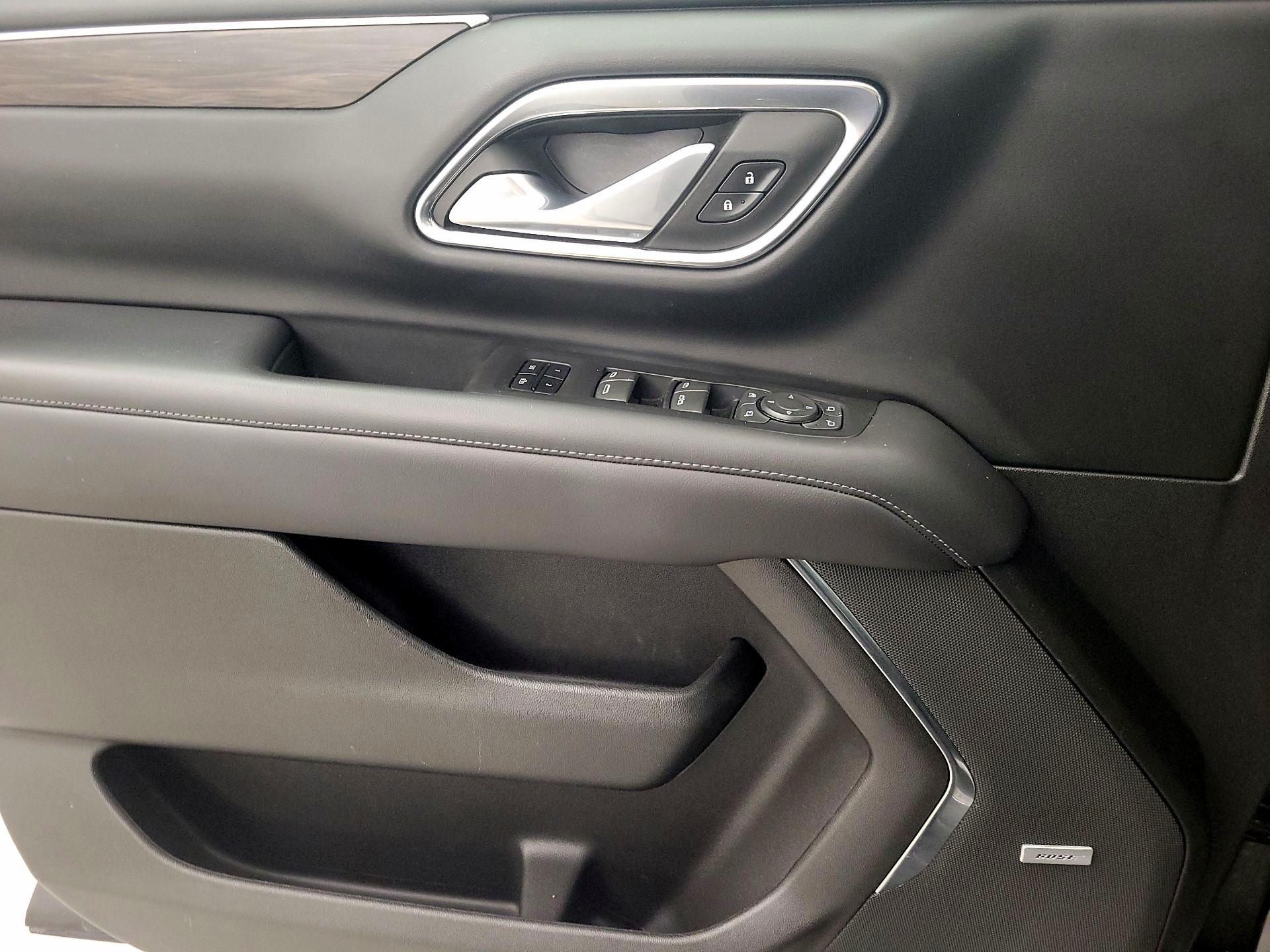 Thumbnail: 2022 Chevrolet Tahoe - 12