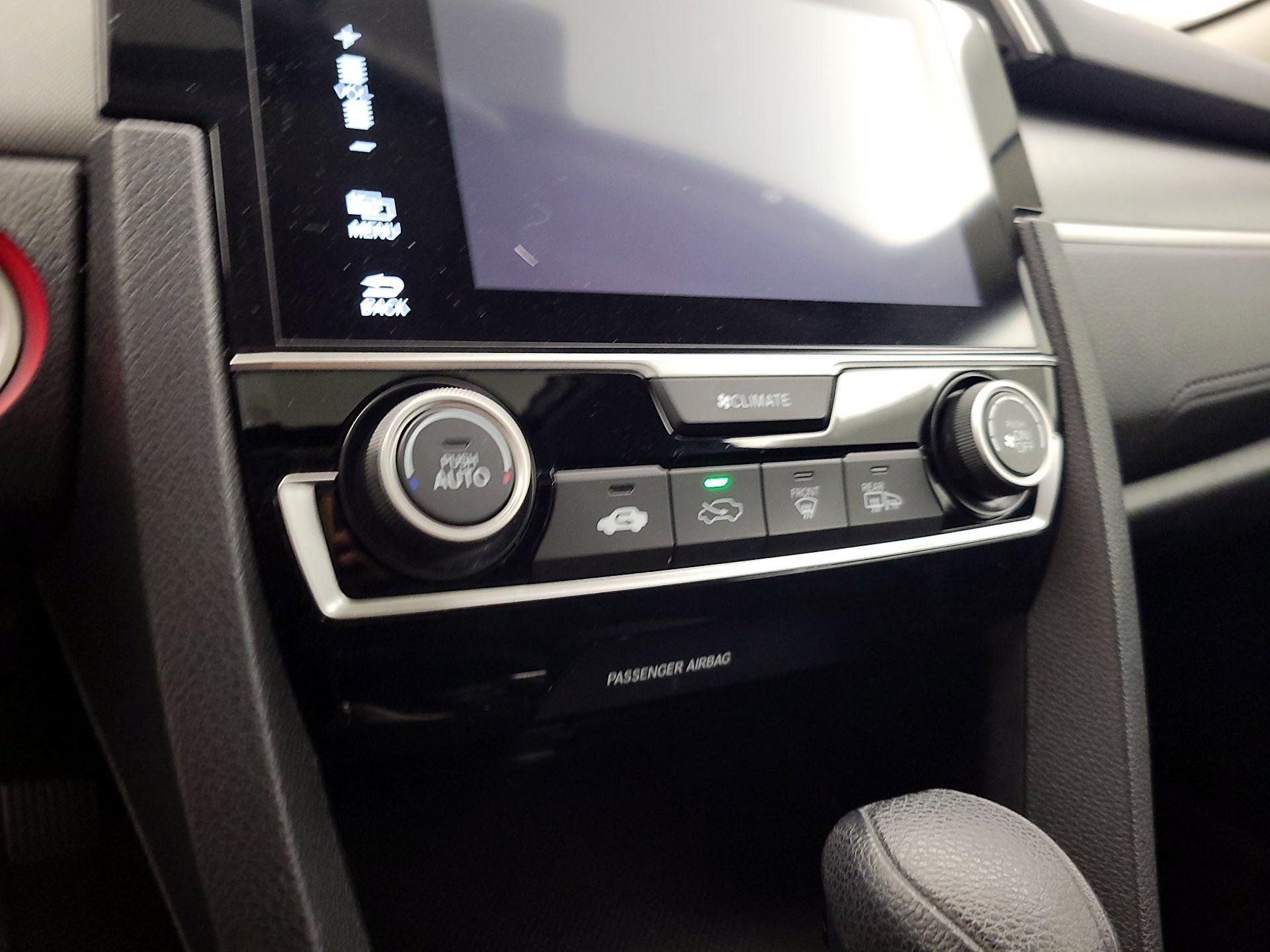 Thumbnail: 2018 Honda Civic - 16