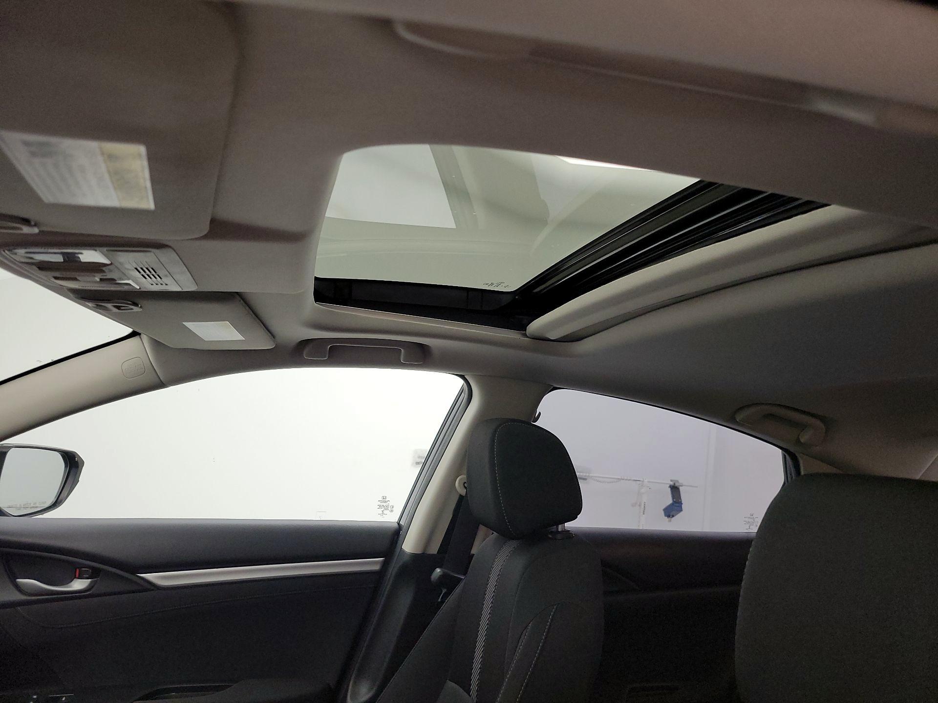 Thumbnail: 2018 Honda Civic - 19