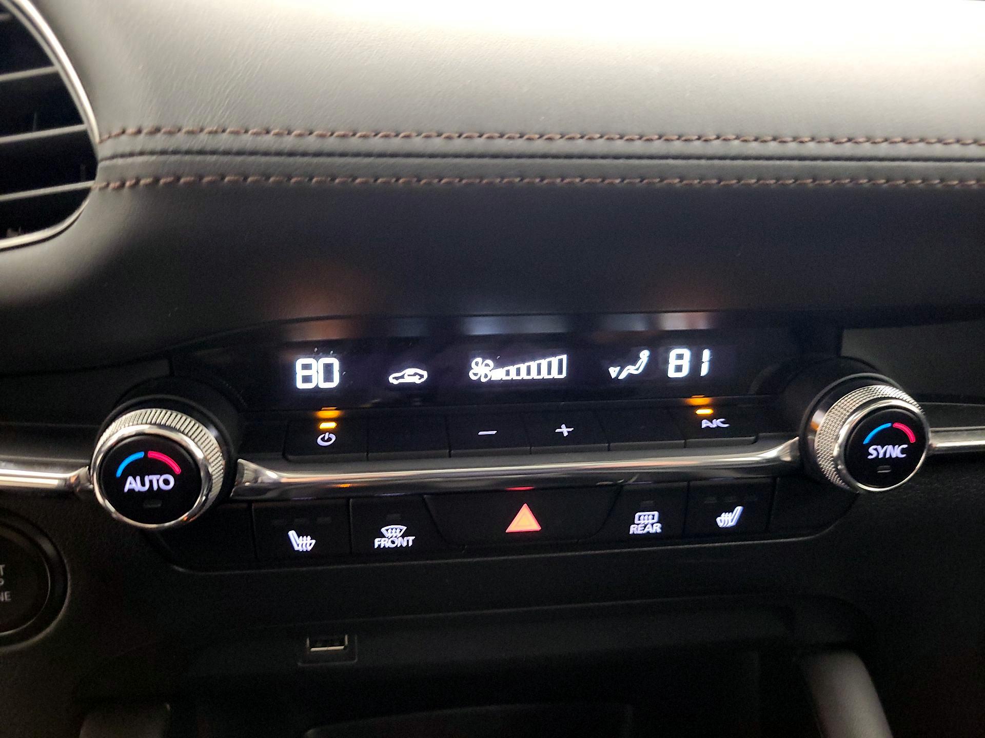 Thumbnail: 2021 Mazda Mazda3 - 16