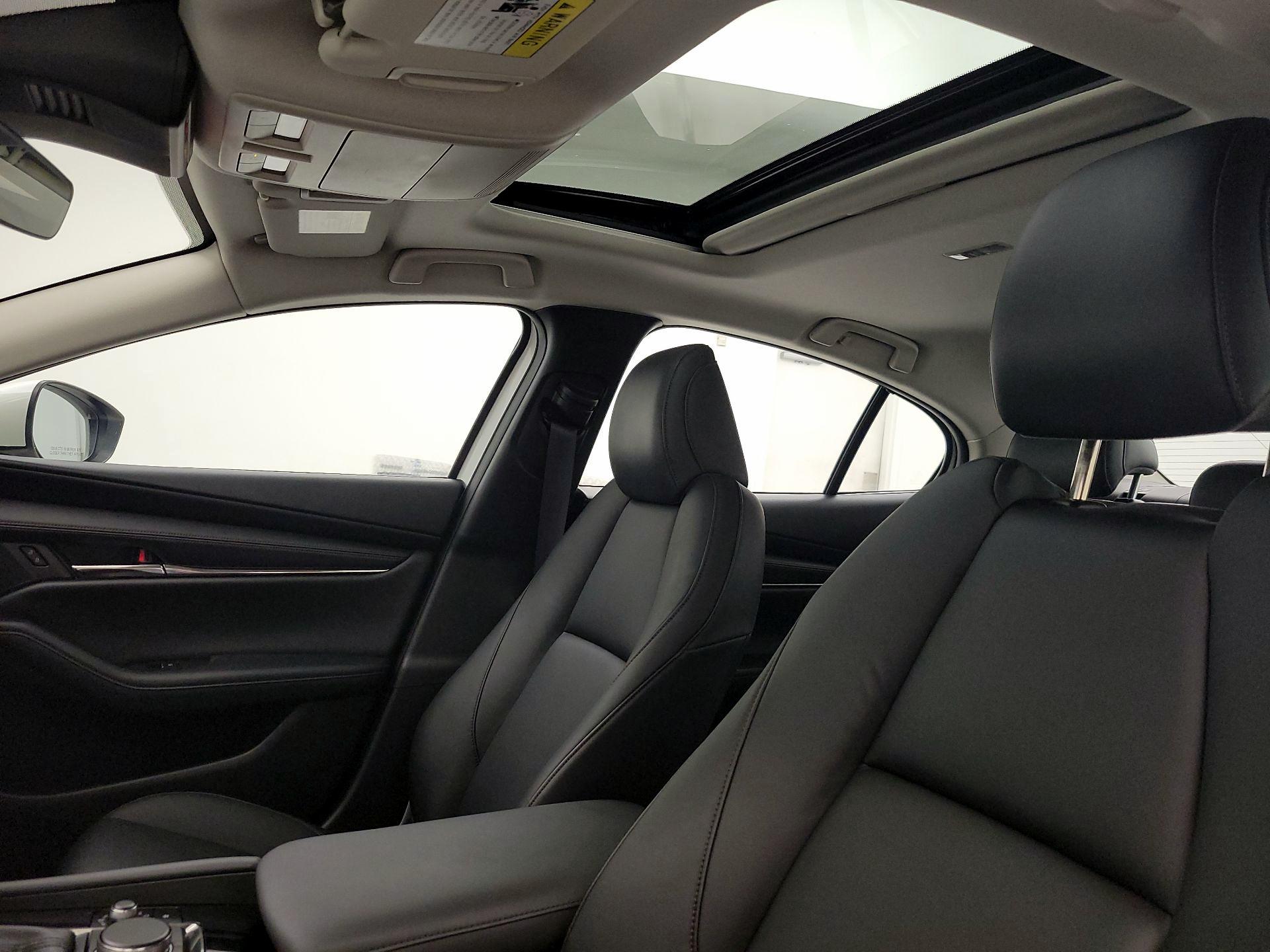 Thumbnail: 2021 Mazda Mazda3 - 18