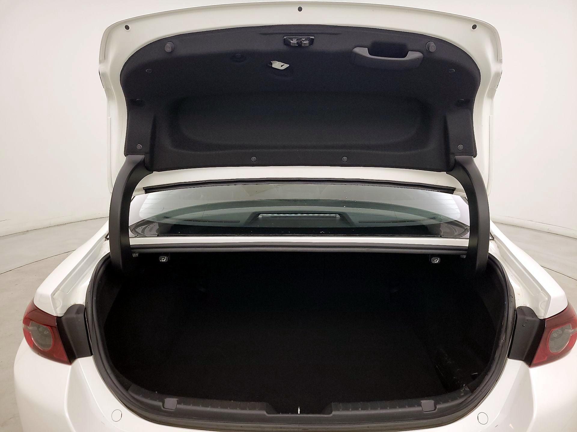 Thumbnail: 2021 Mazda Mazda3 - 20