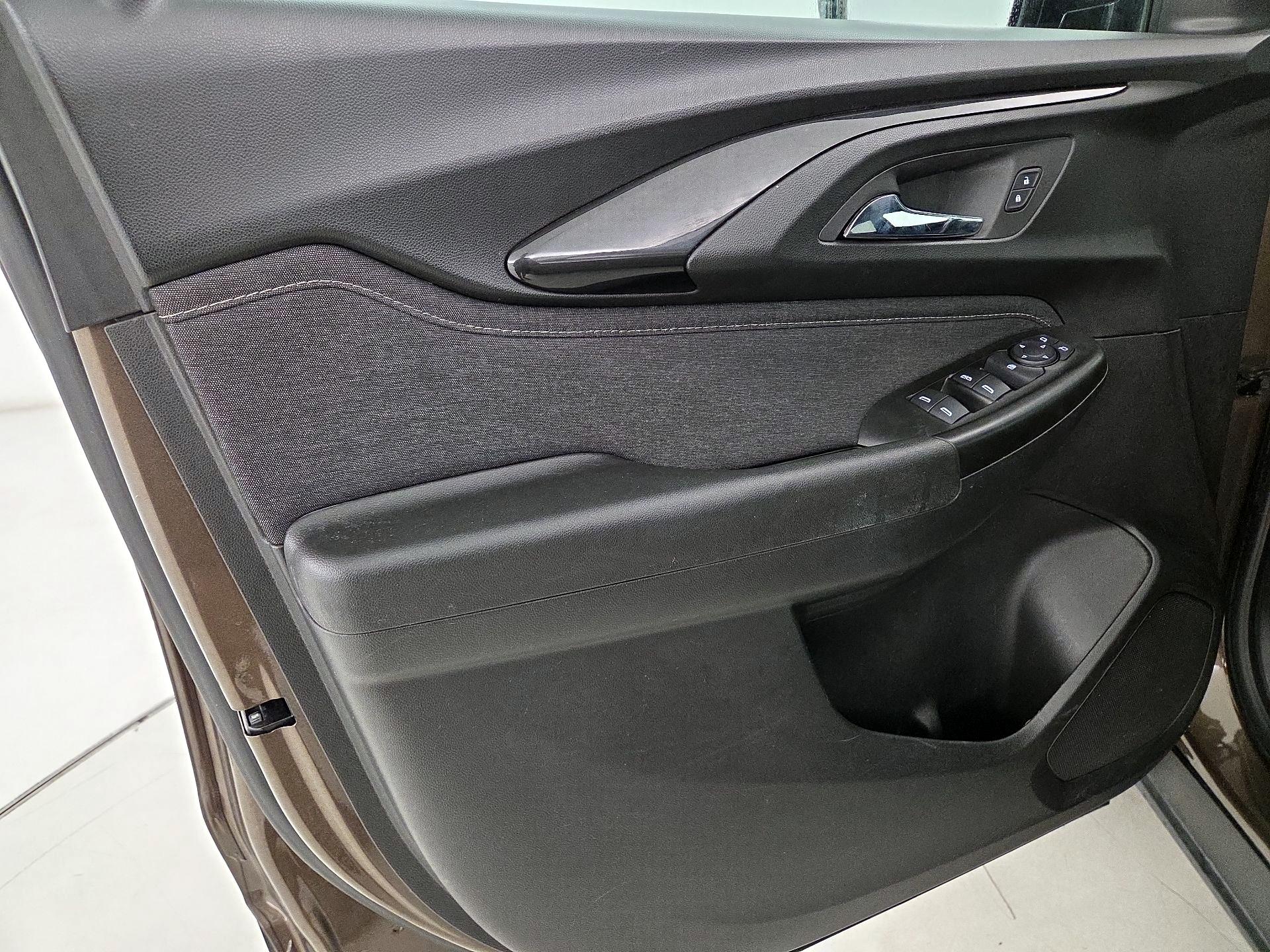 Thumbnail: 2021 Chevrolet TrailBlazer - 12