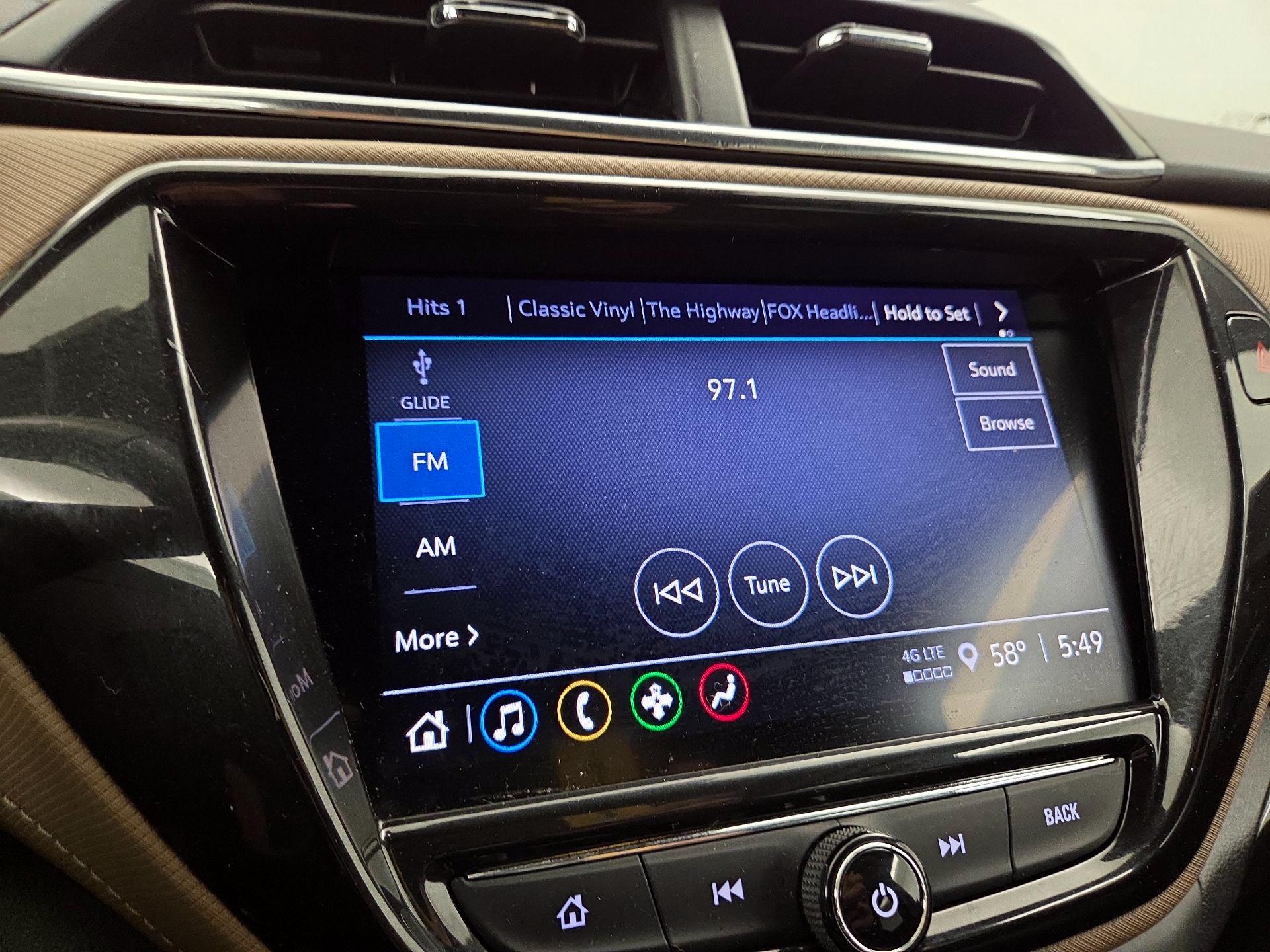 Thumbnail: 2021 Chevrolet TrailBlazer - 15