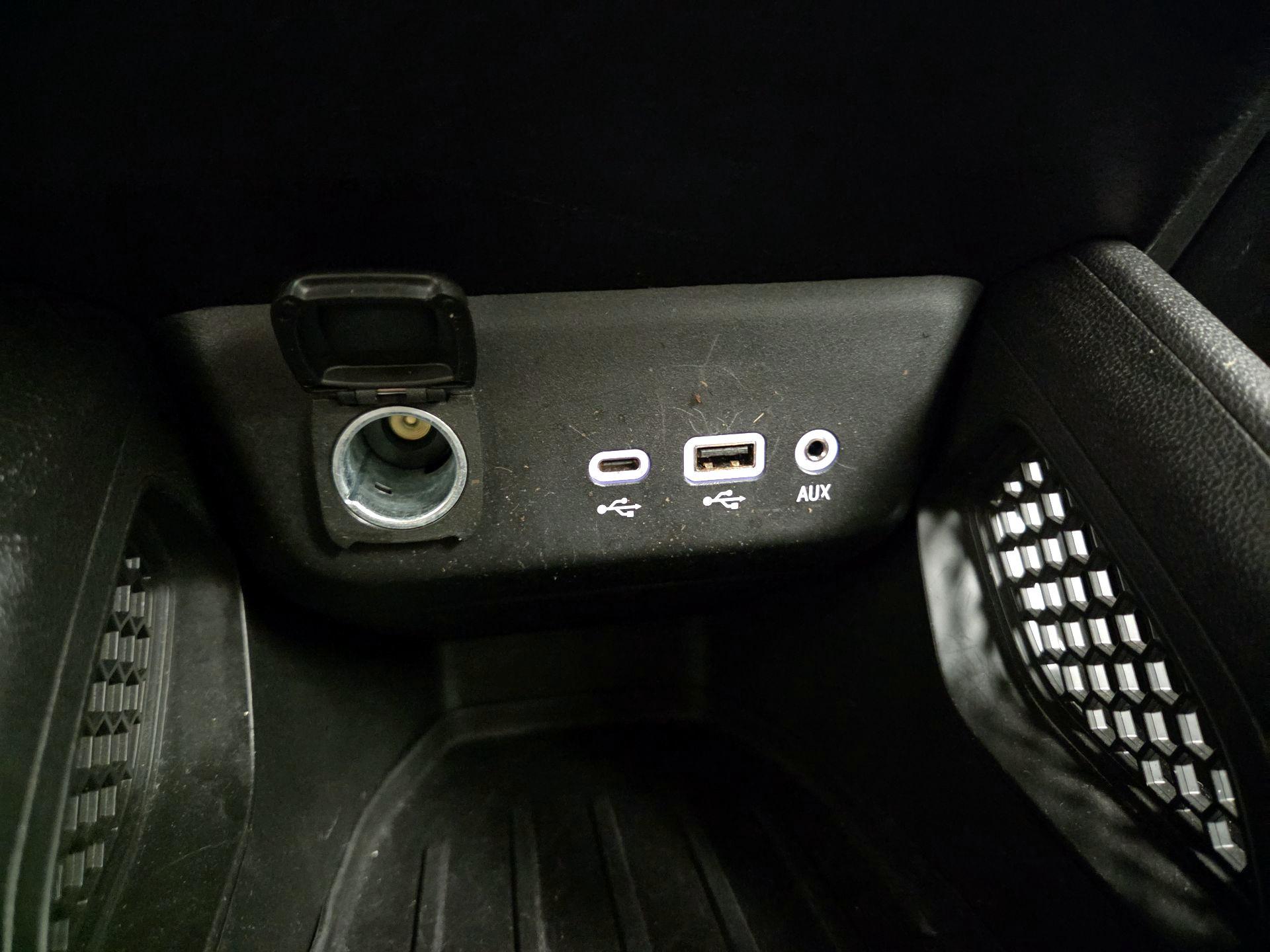 Thumbnail: 2021 Chevrolet TrailBlazer - 18