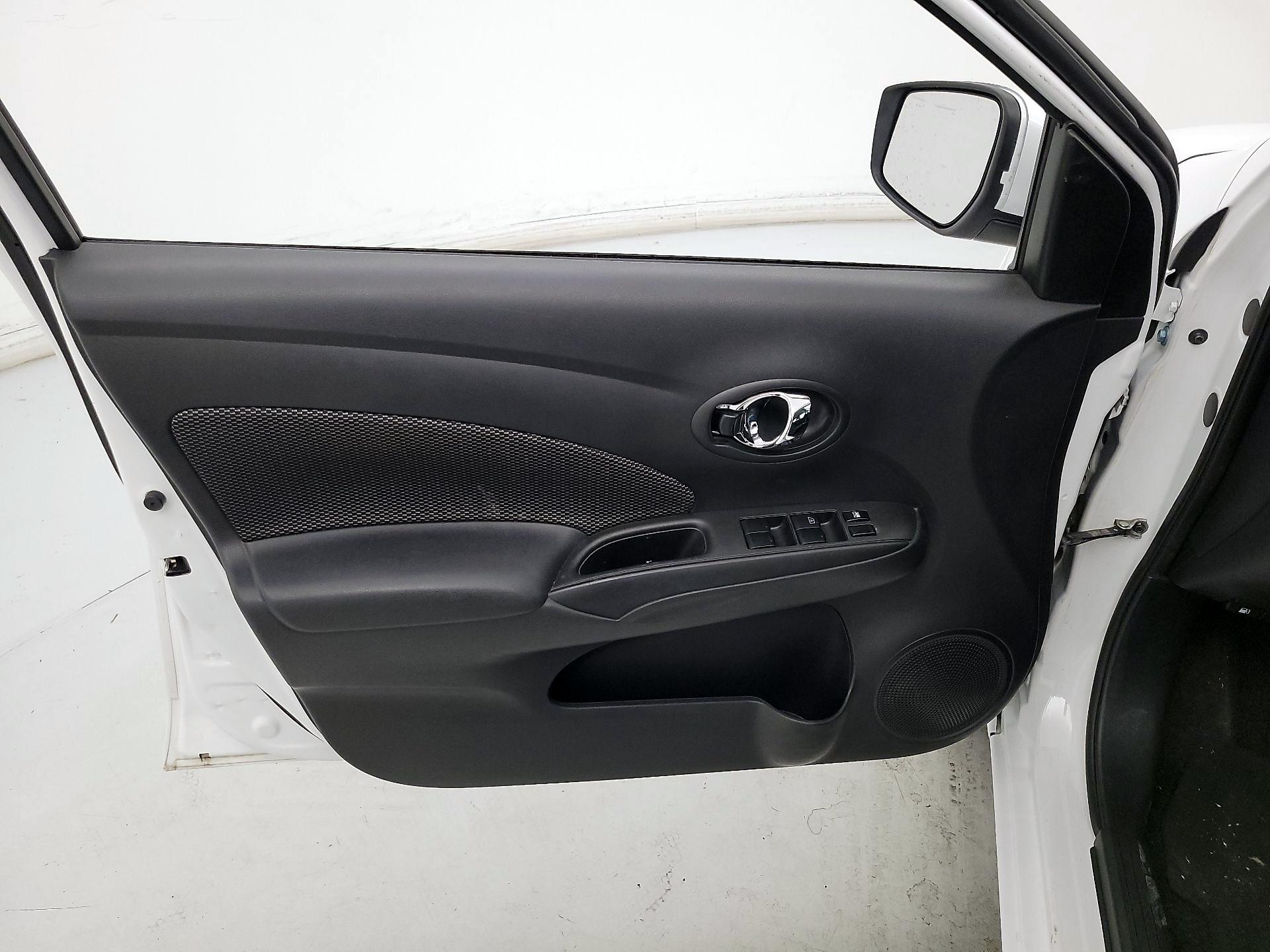 Thumbnail: 2019 Nissan Versa - 12