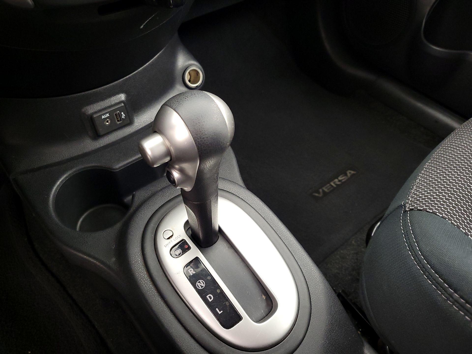 Thumbnail: 2019 Nissan Versa - 17