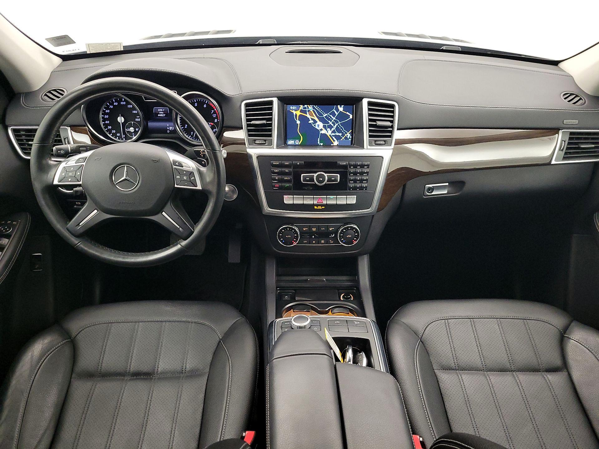 Thumbnail: 2015 Mercedes-Benz GL-Class - 9