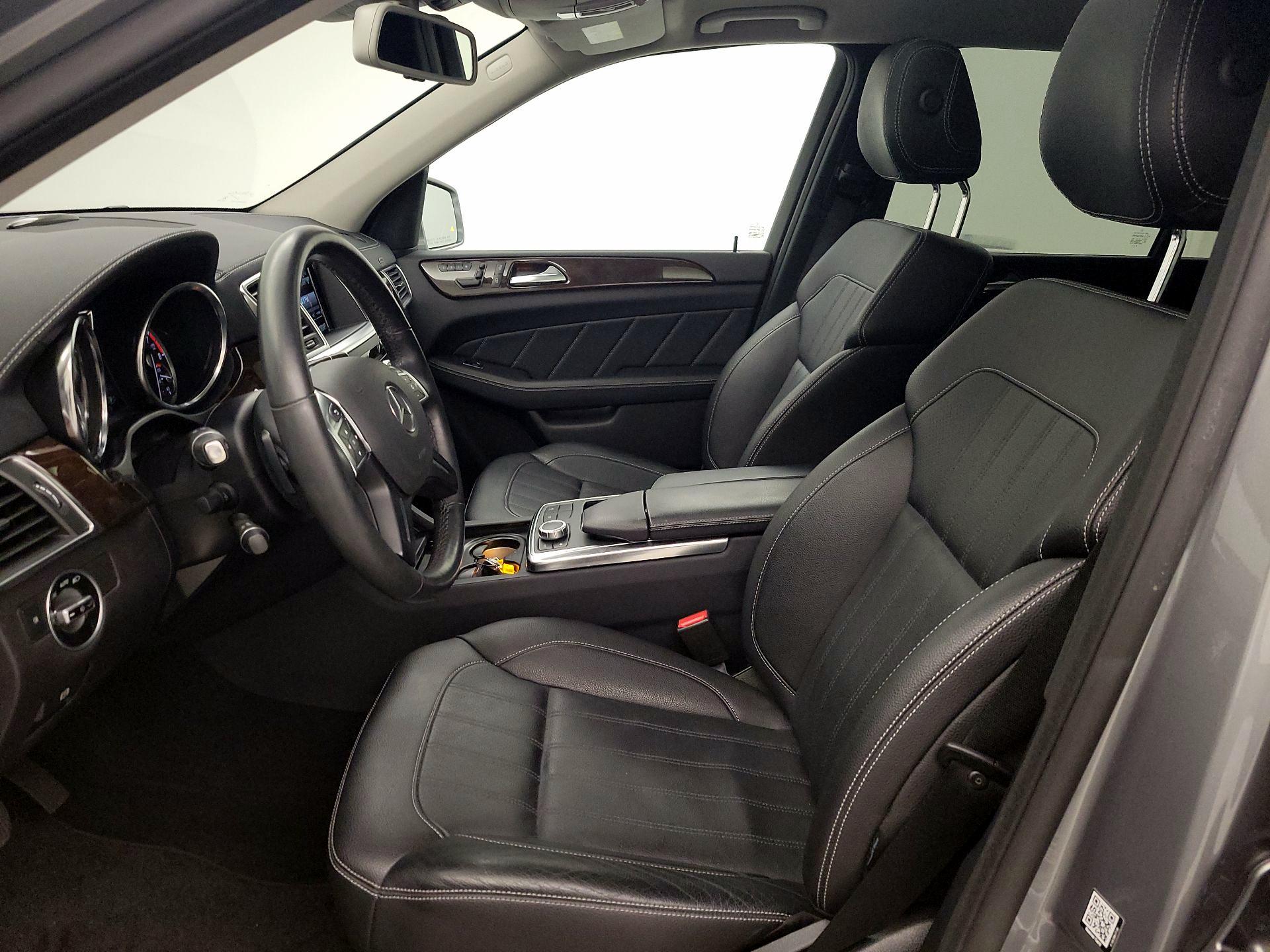 Thumbnail: 2015 Mercedes-Benz GL-Class - 11